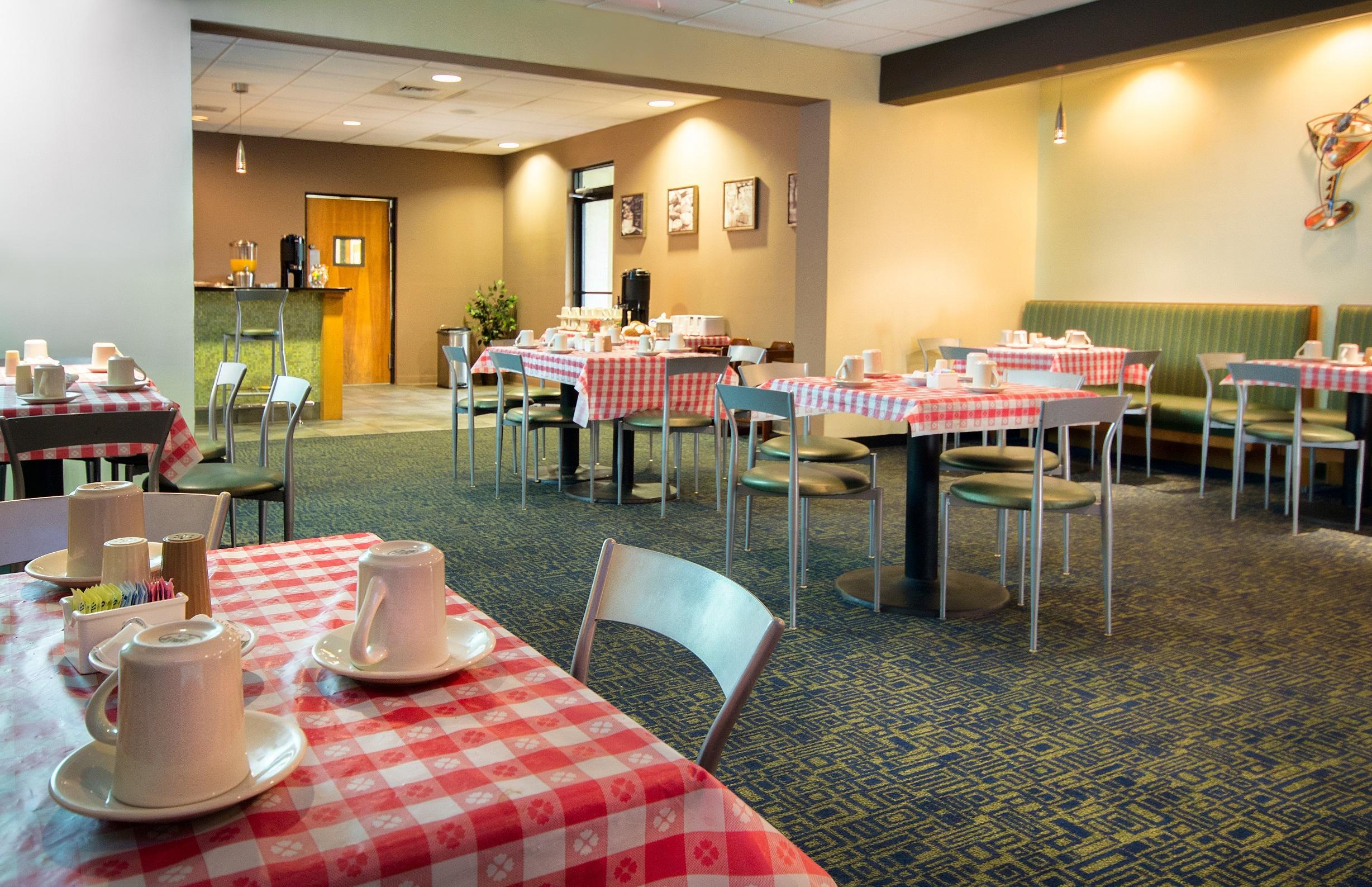 Ramada By Wyndham Flamingo Water Park Kissimmee