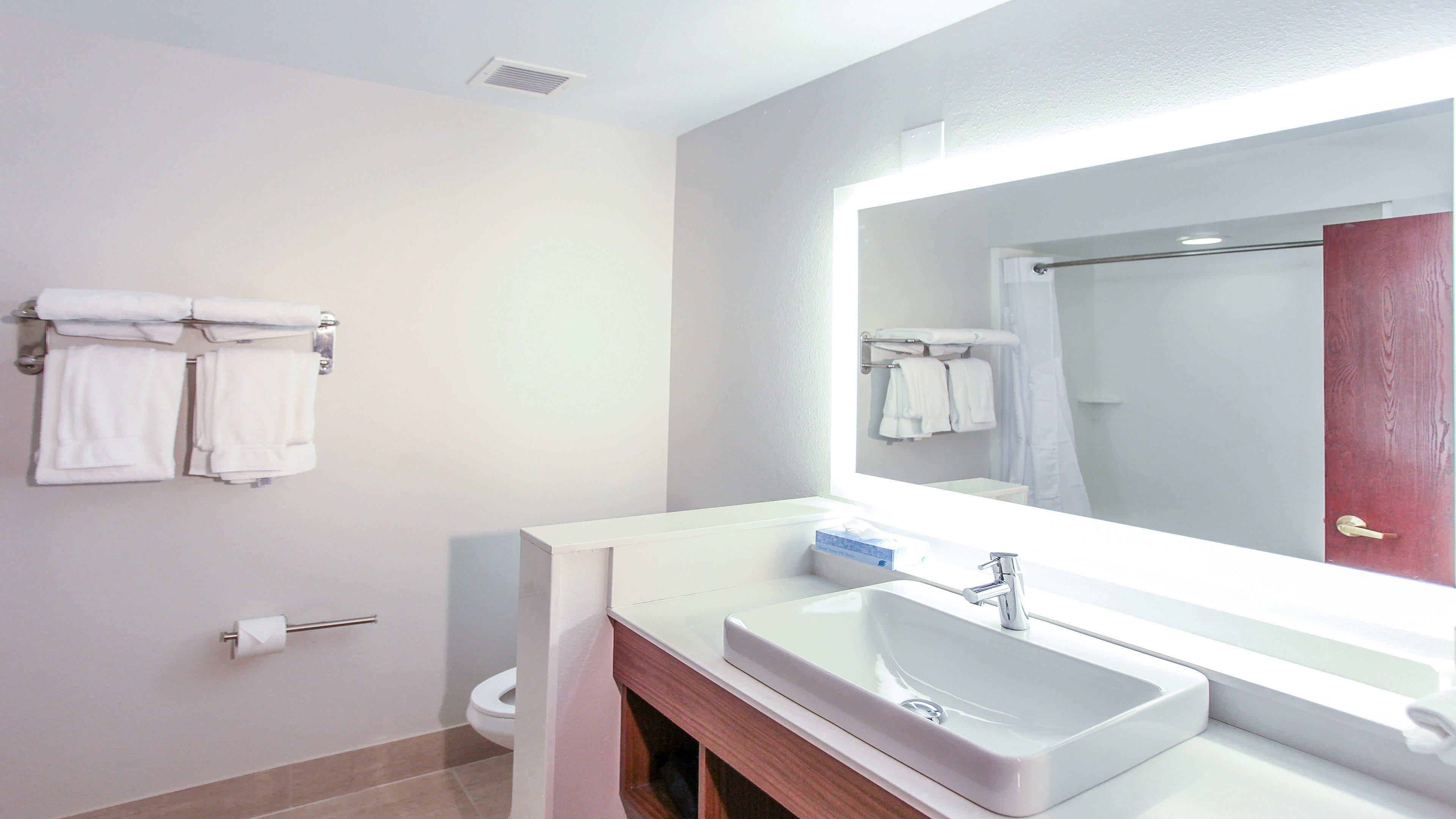 Hotel Express Daytona - Speedway, An Ihg