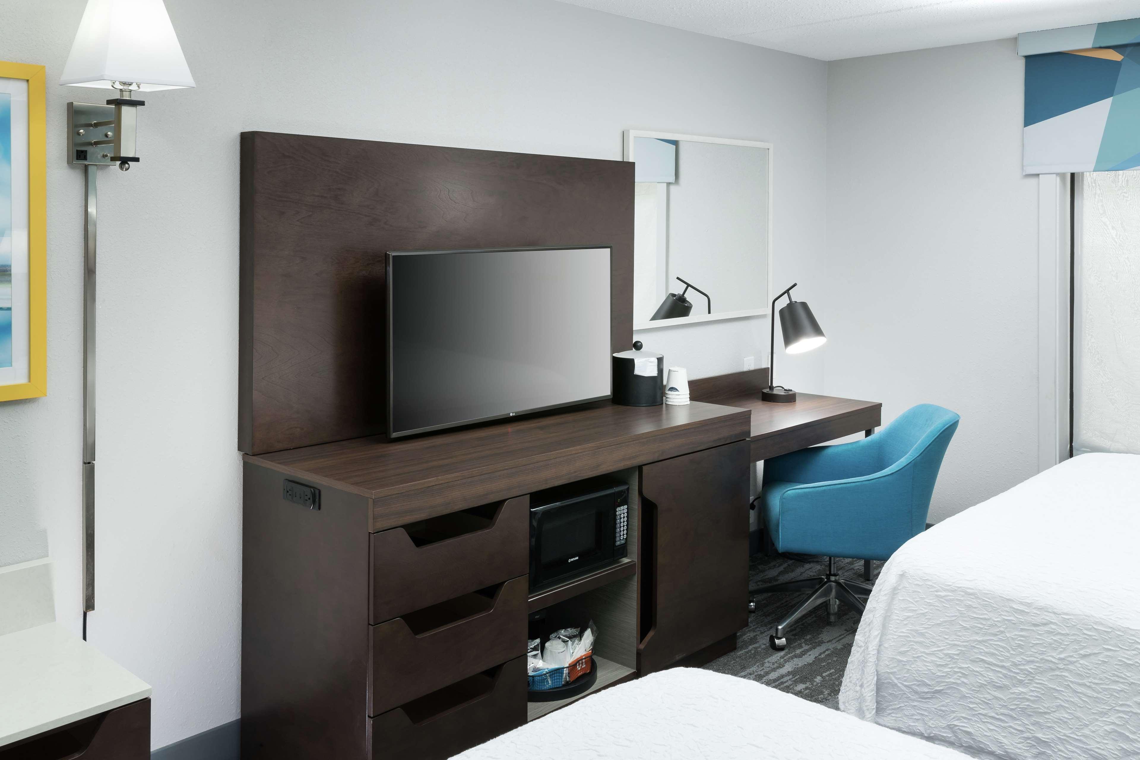 Hampton & Panama Beach-pier Park Area 3*
