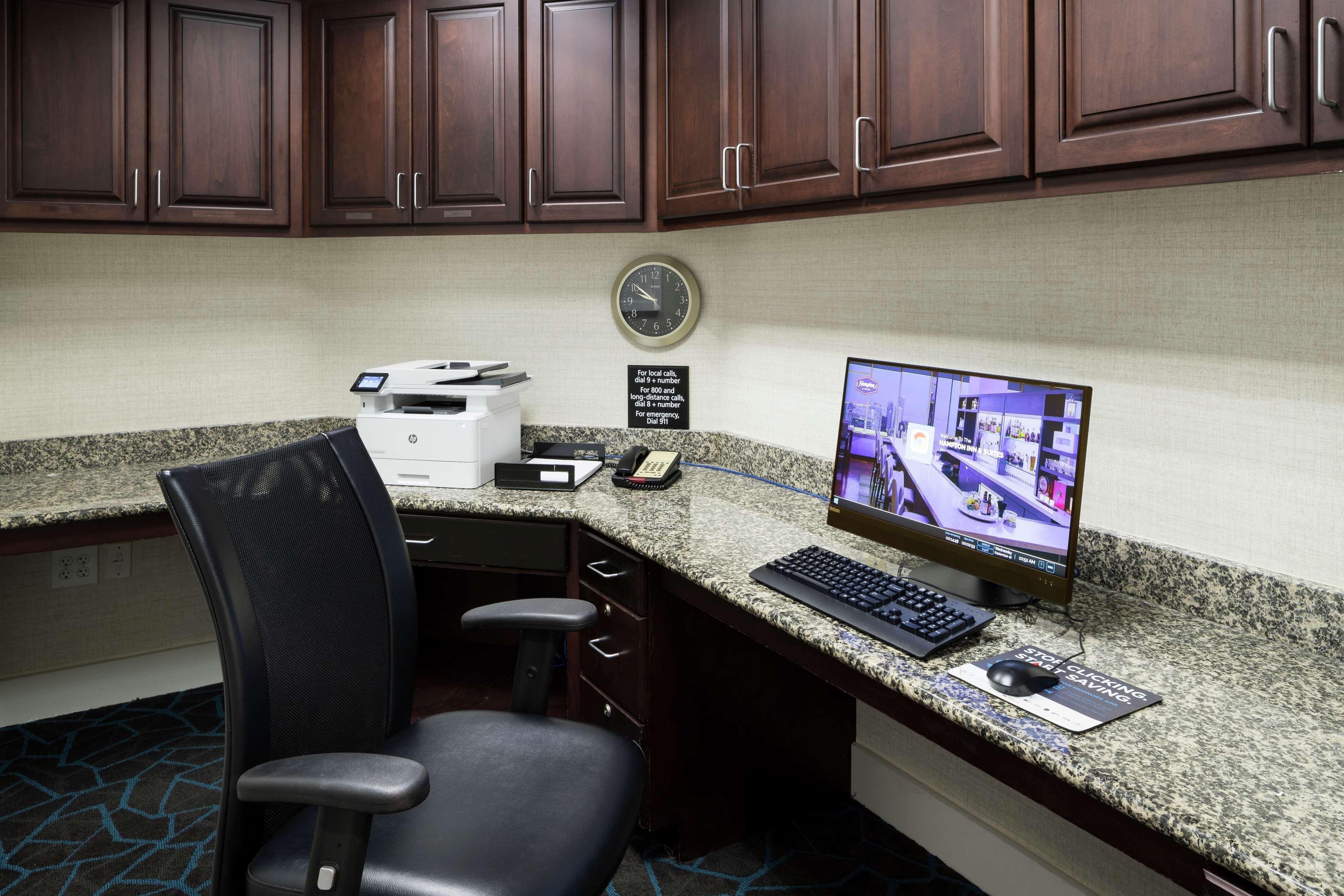 Hotel Hampton & Panama Beach-pier Park Area 3*