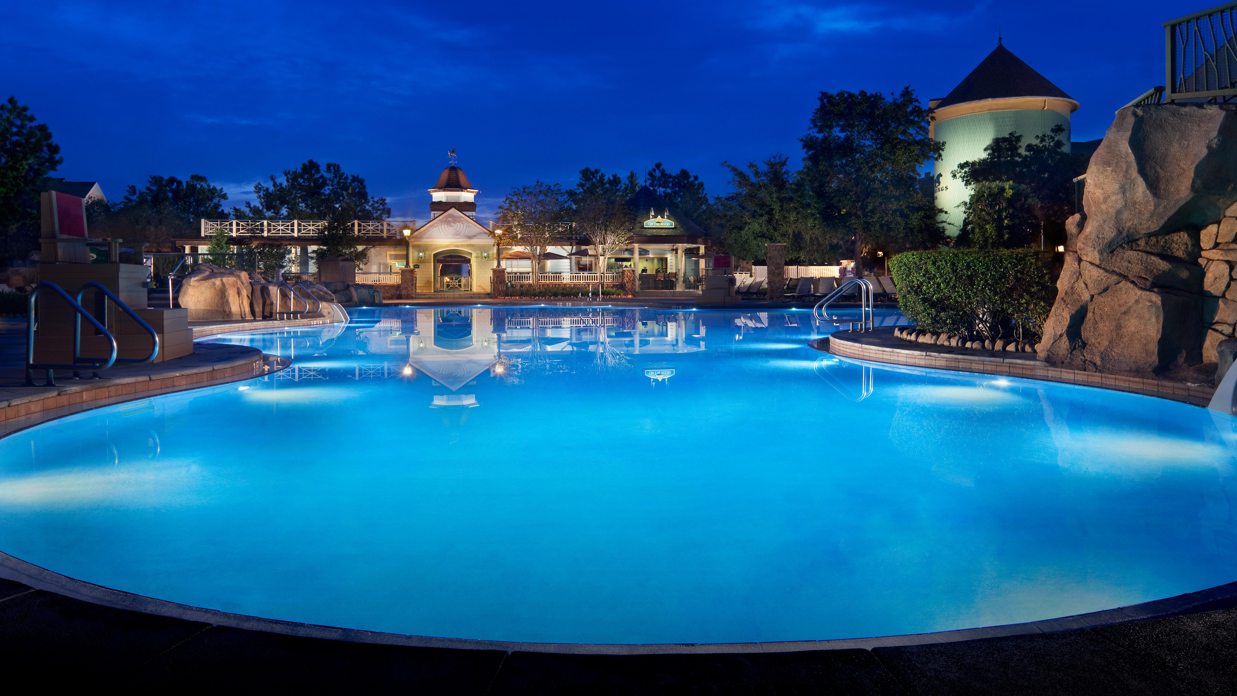 Disney's Saratoga Springs & Lake Buena Vista