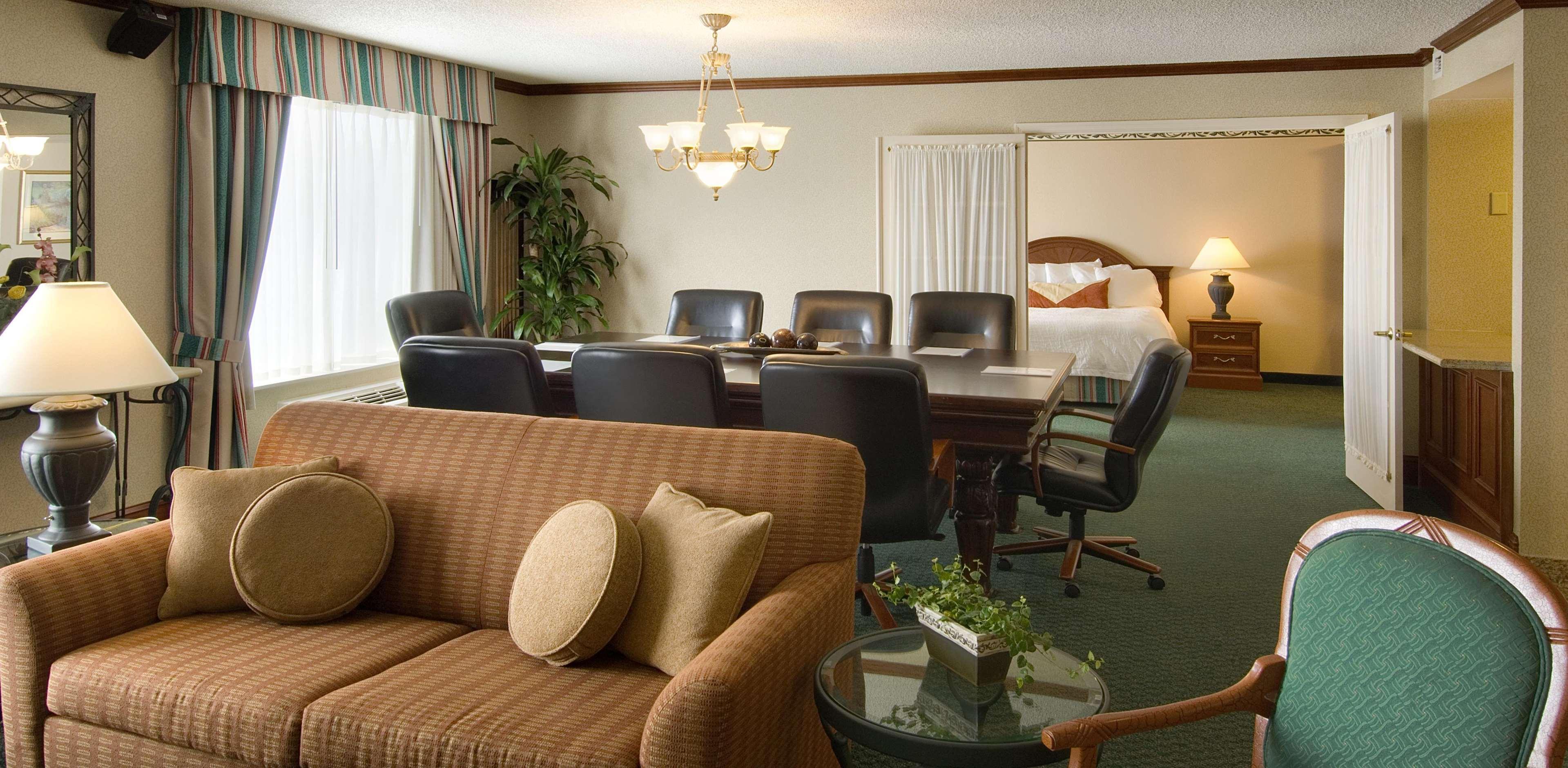 Hilton Garden East Brandon