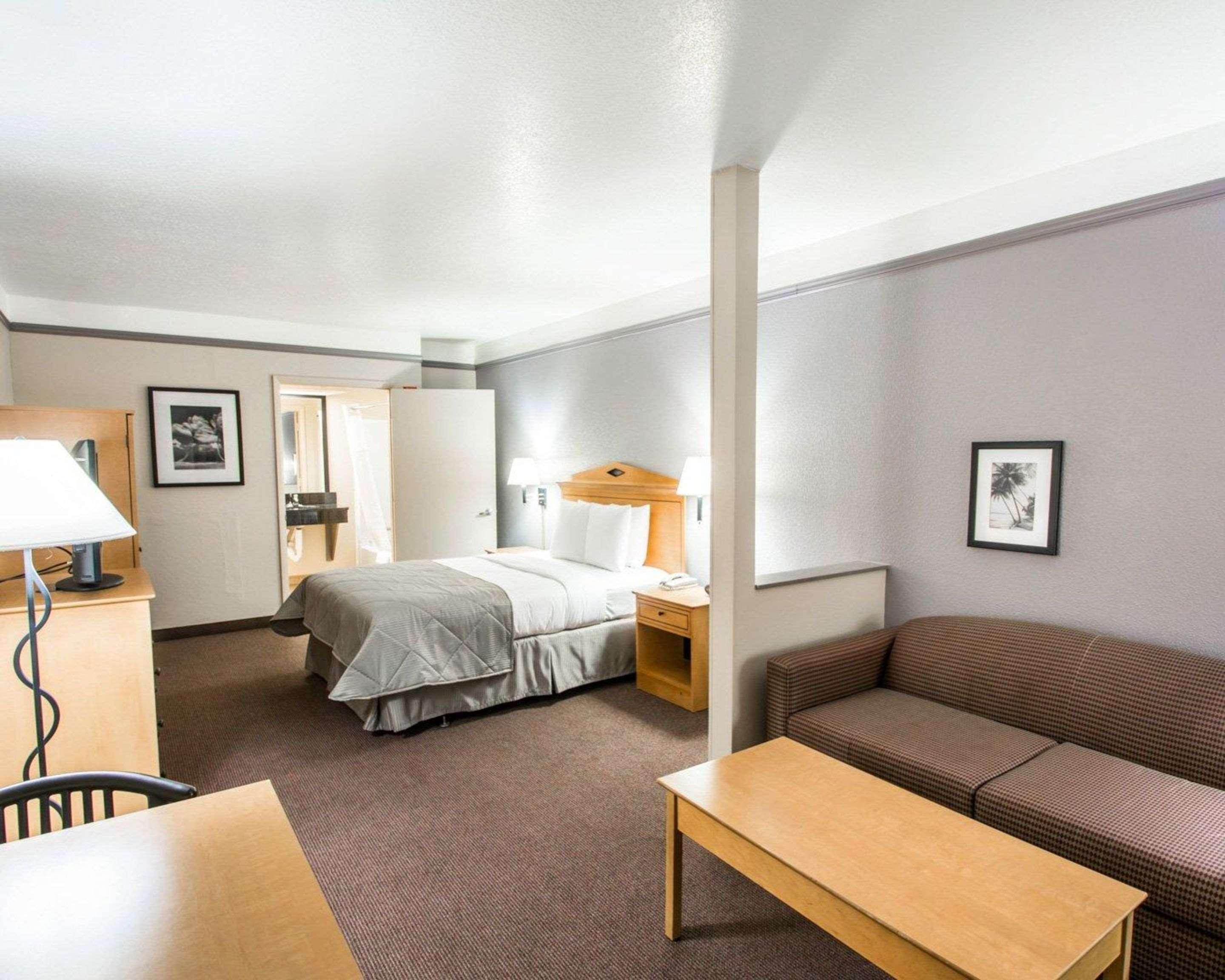 Maingate Garden Hotel