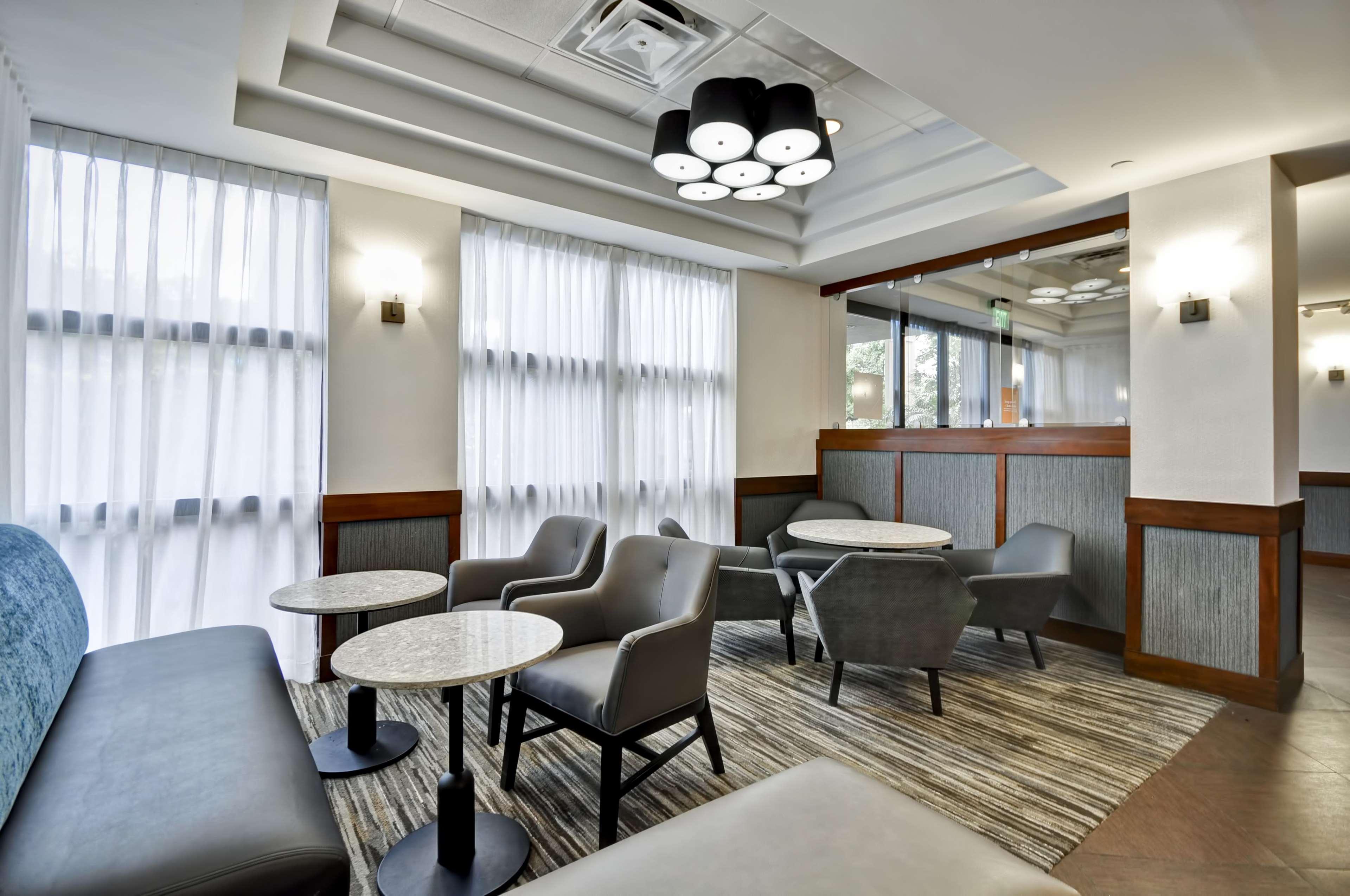 Hyatt Place Airport/westshore Hotel