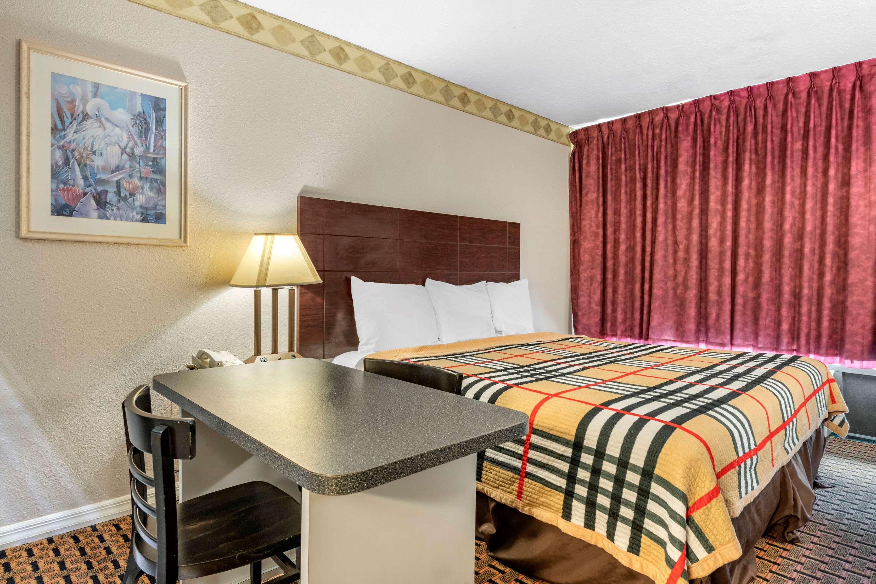 Rodeway Inn New Port Richey