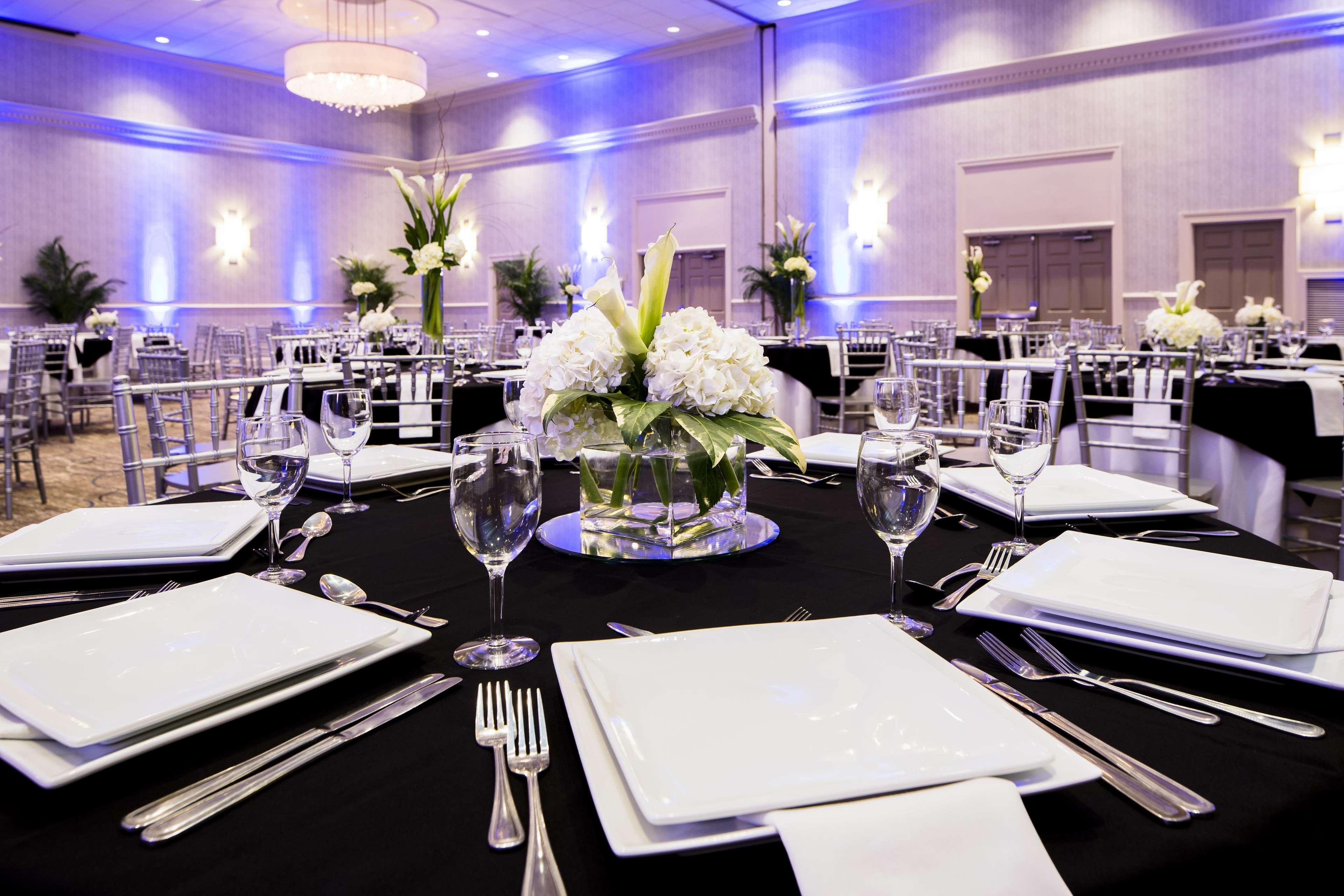 Doubletree By Hilton Riverfront, Fl Hotel 4*