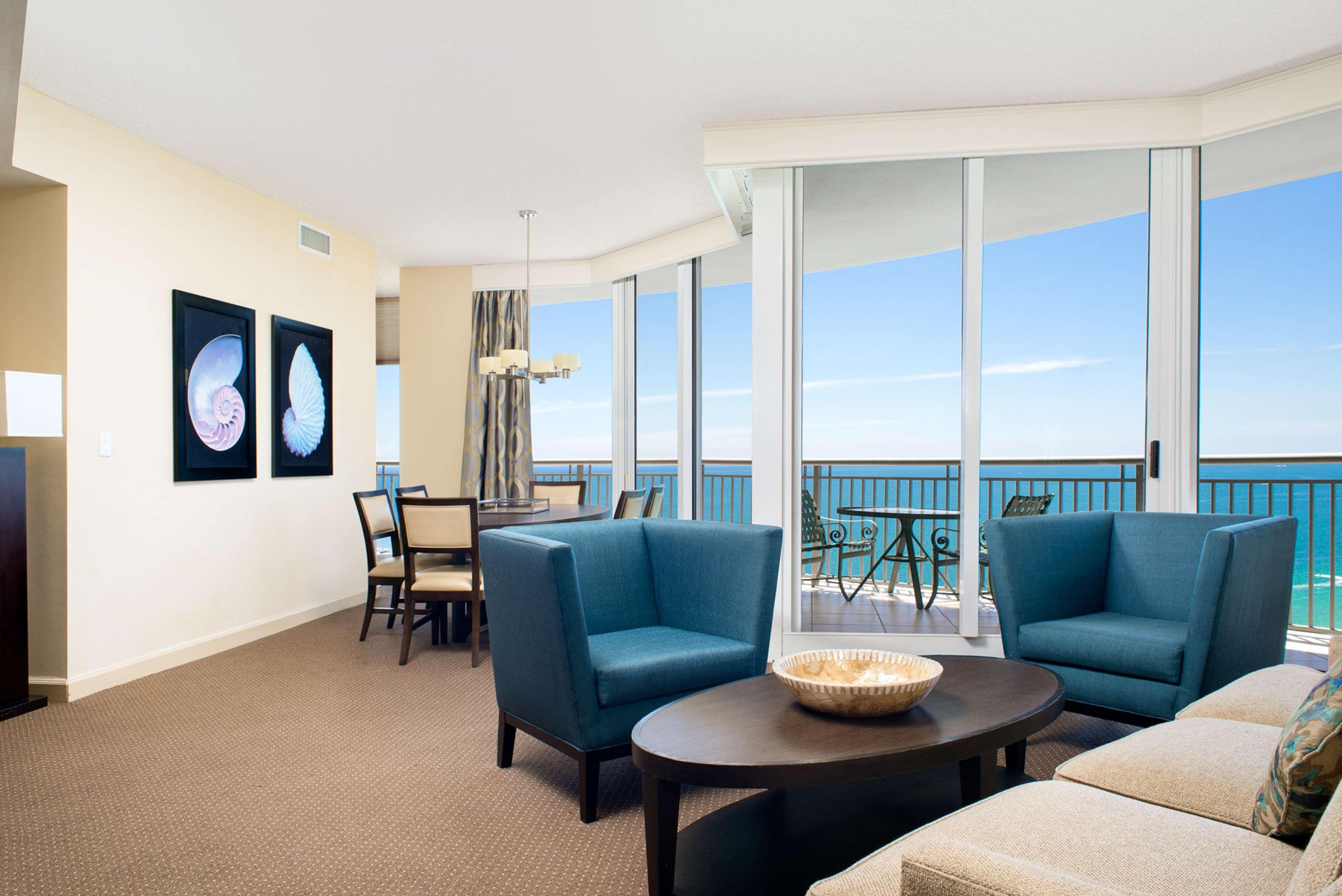 Doubletree By Hilton Ocean Point - North Miami Resort 4*