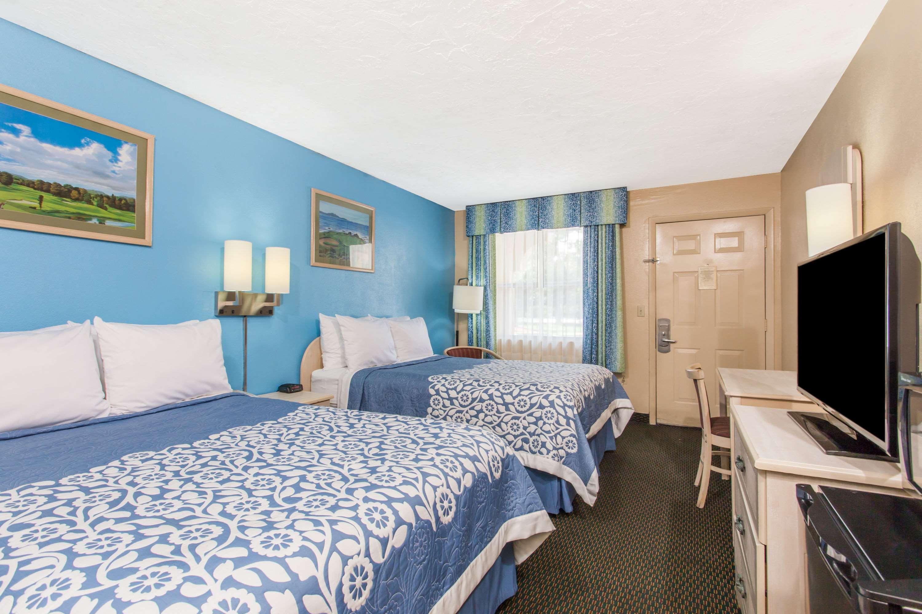 Days By Wyndham I-75 Hotel Bradenton