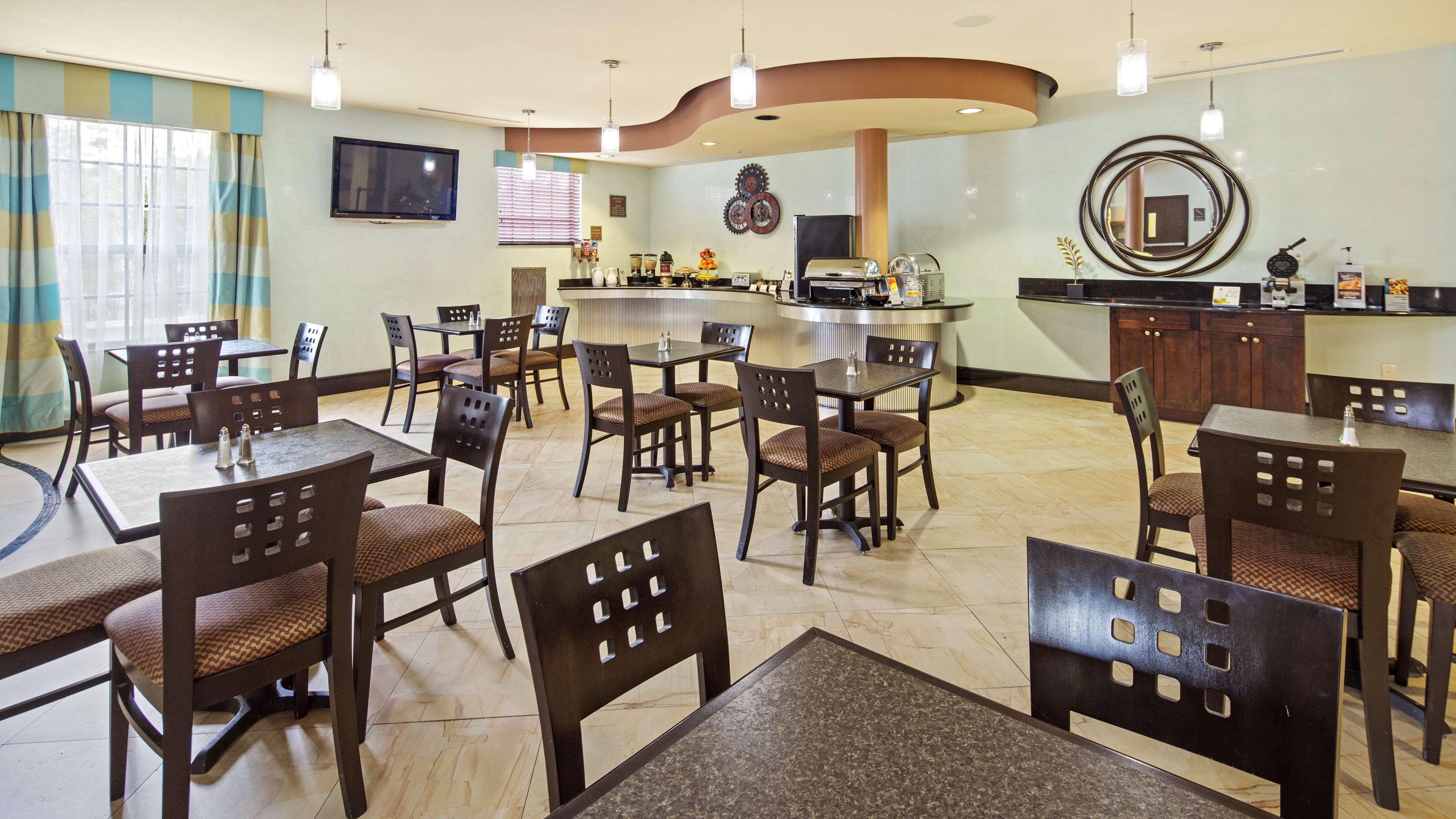 Western Gateway Hotel 3*