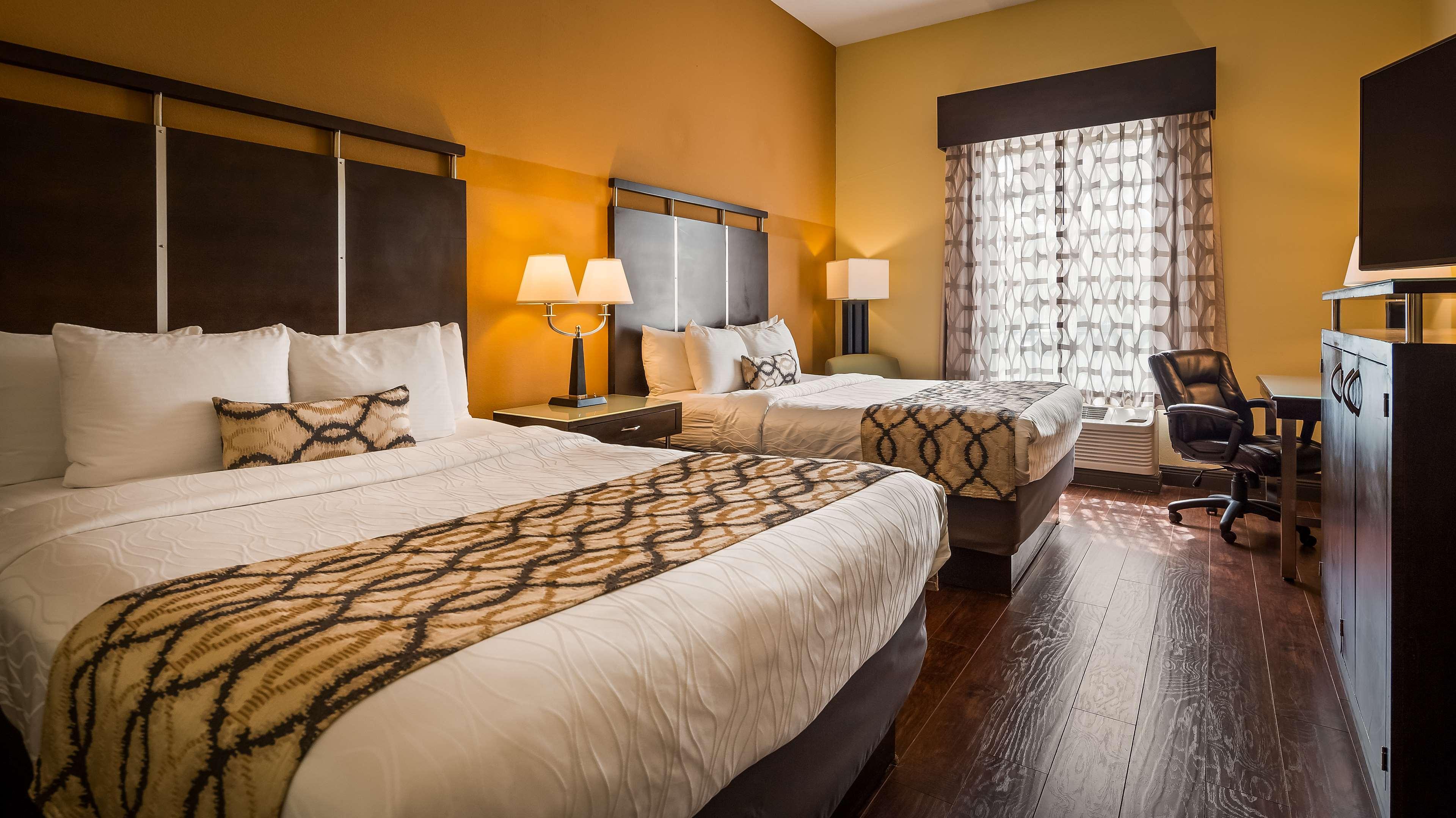 Western Gateway Hotel 3*
