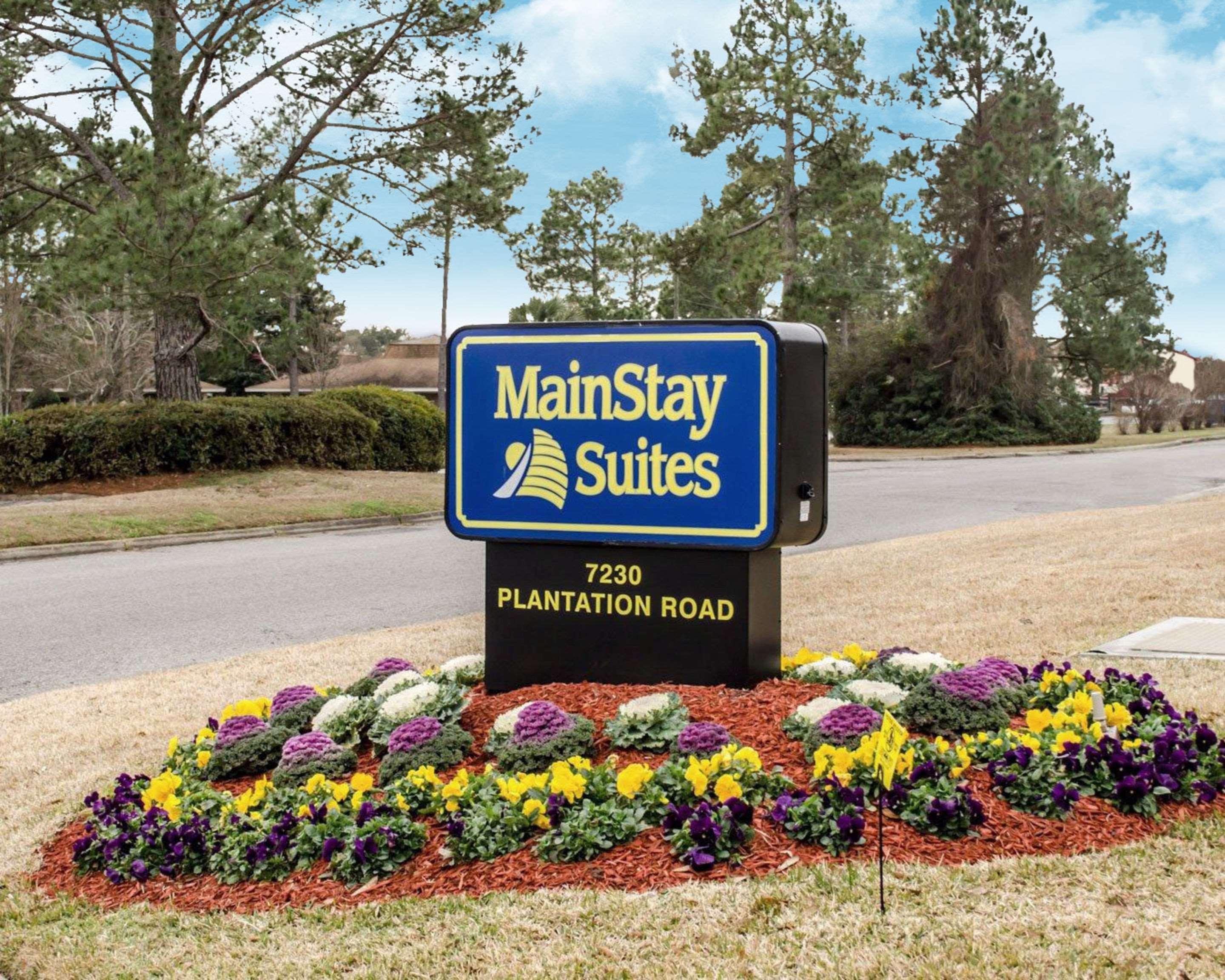 Surestay By Western Hotel
