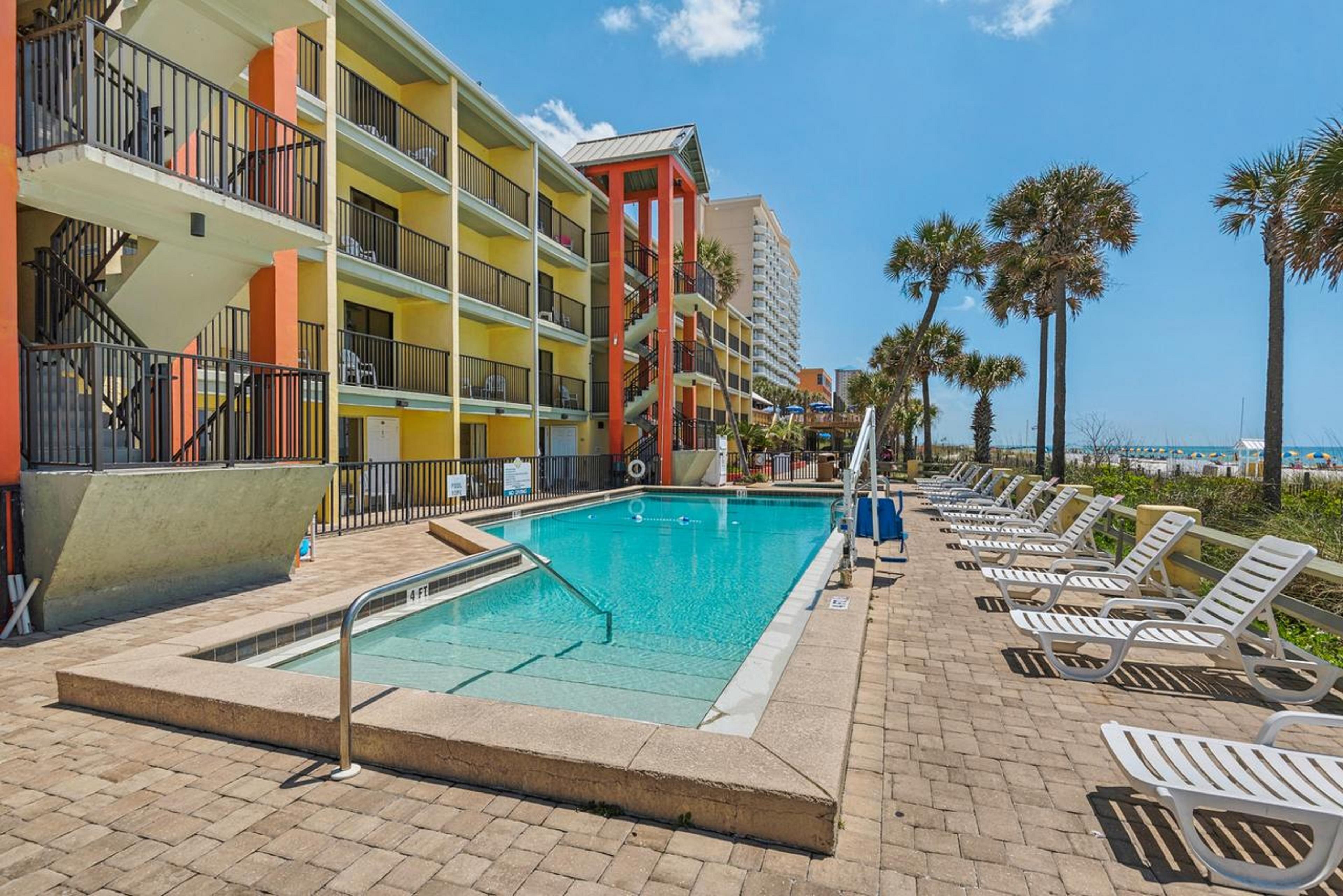 Ramada By Wyndham Panama / Beachfront Hotel Panama City Beach