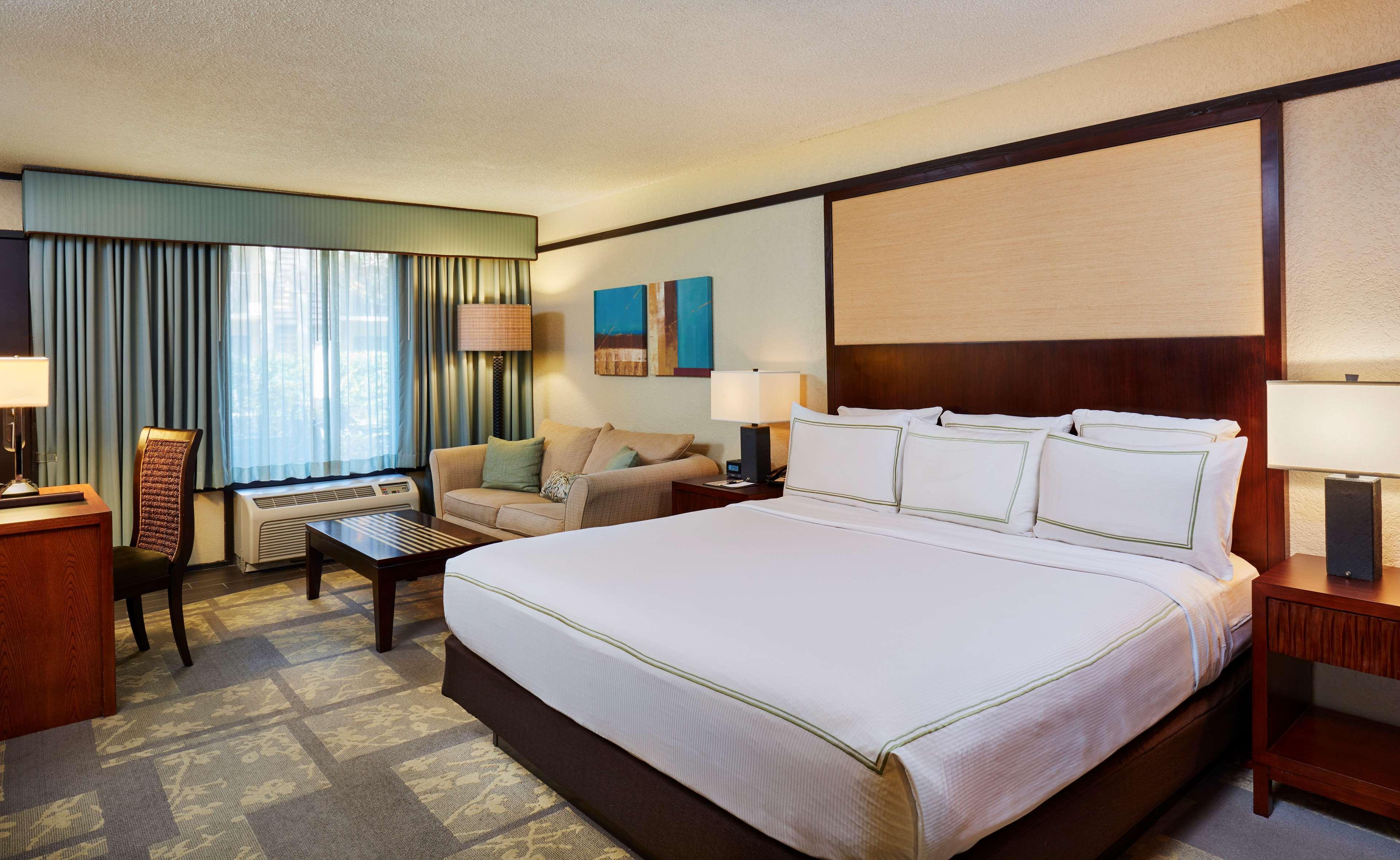 Doubletree By Hilton Orlando At Seaworld Resort Williamsburg