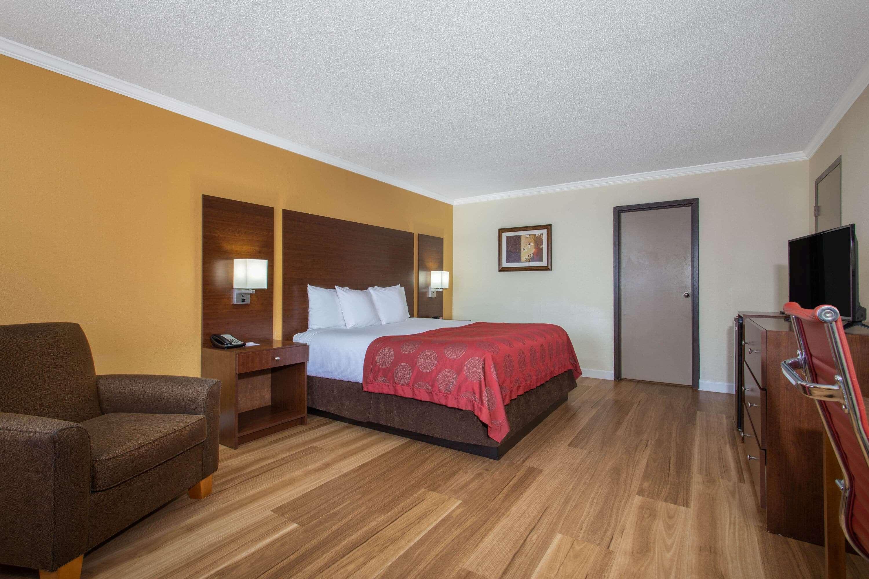 Ramada By Wyndham Westshore Airport South Hotel Tampa