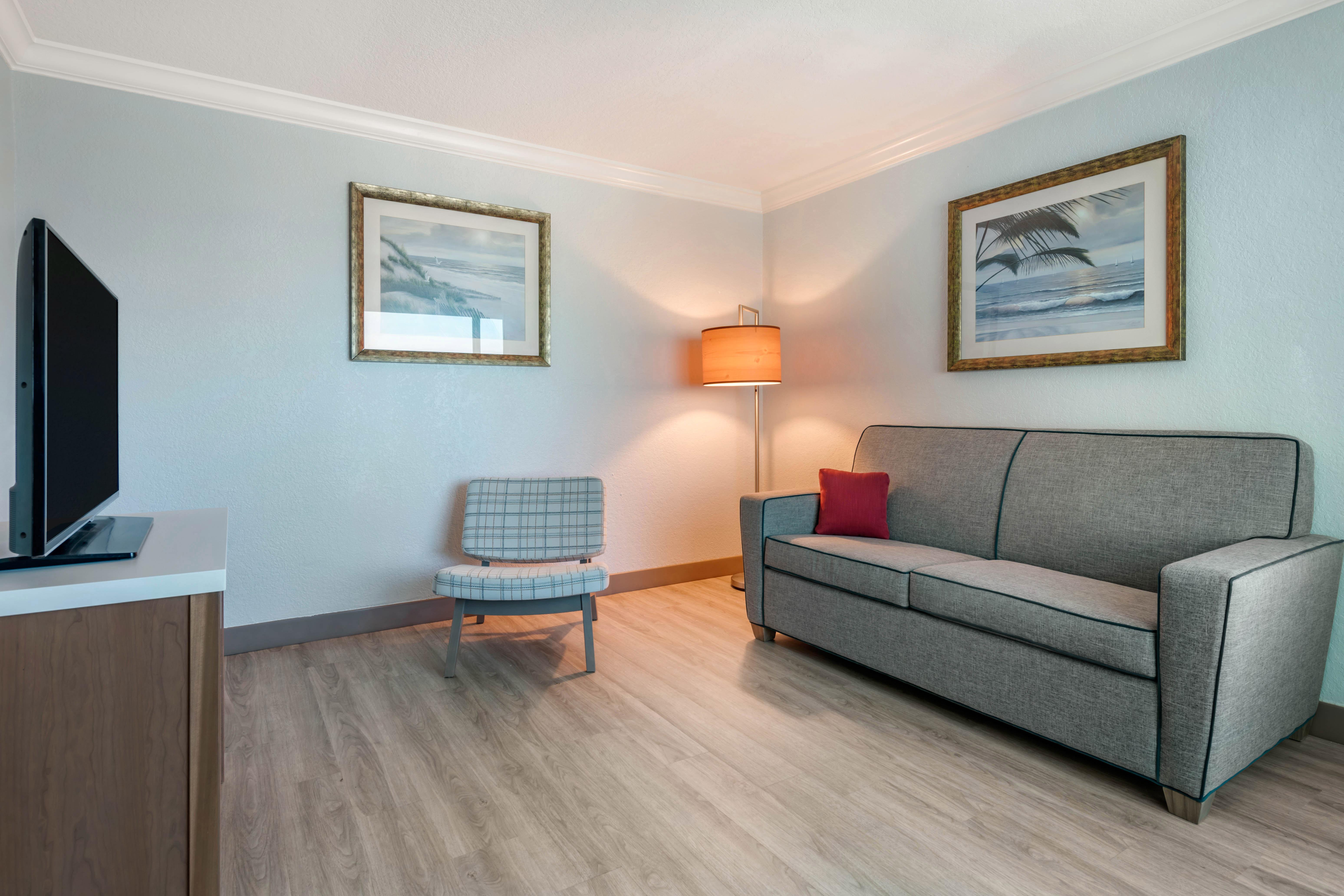 Winter The Dolphin's Club, Ascend Collection Hotel Clearwater Beach