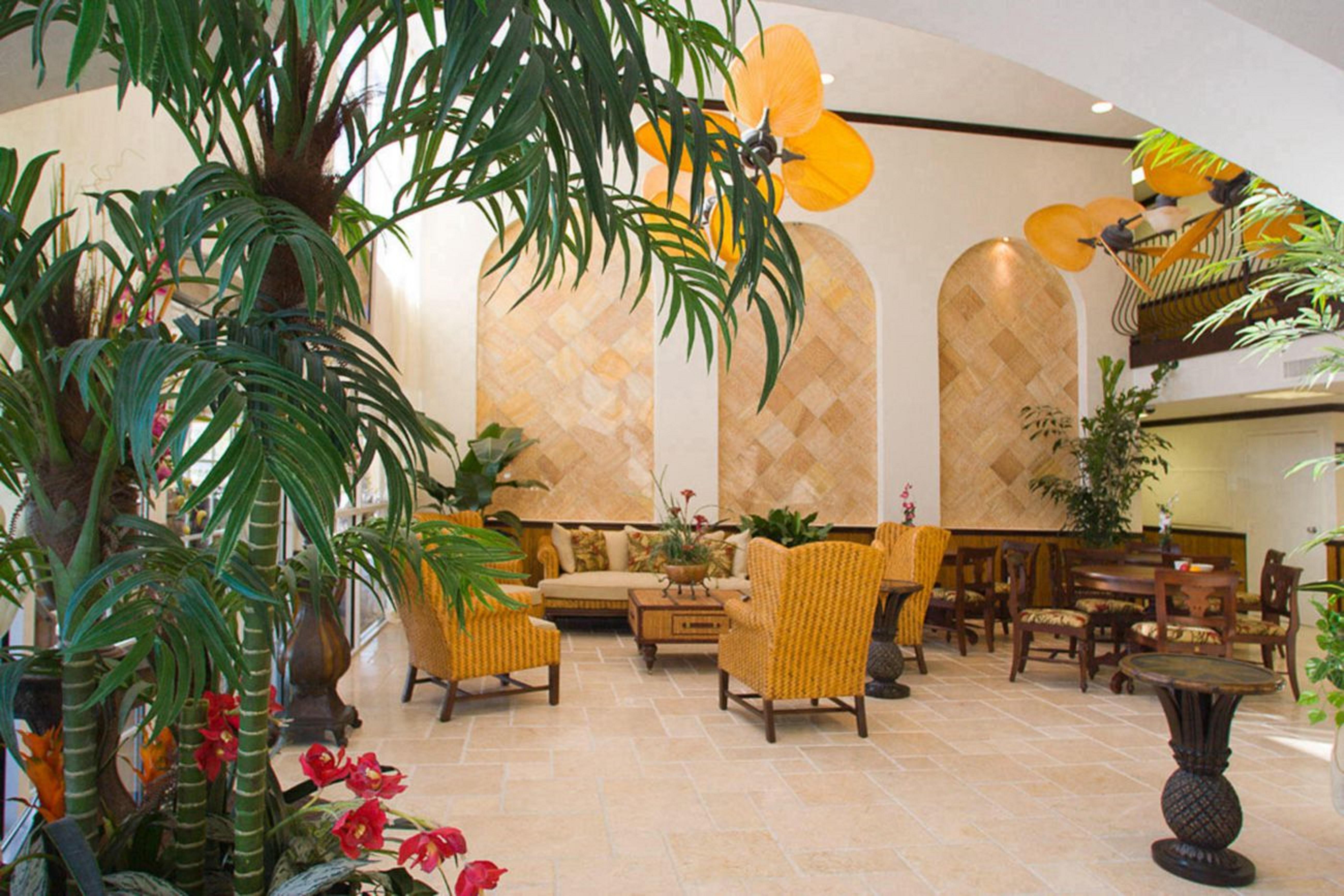Bayfront 5th Avenue Hotel 3*