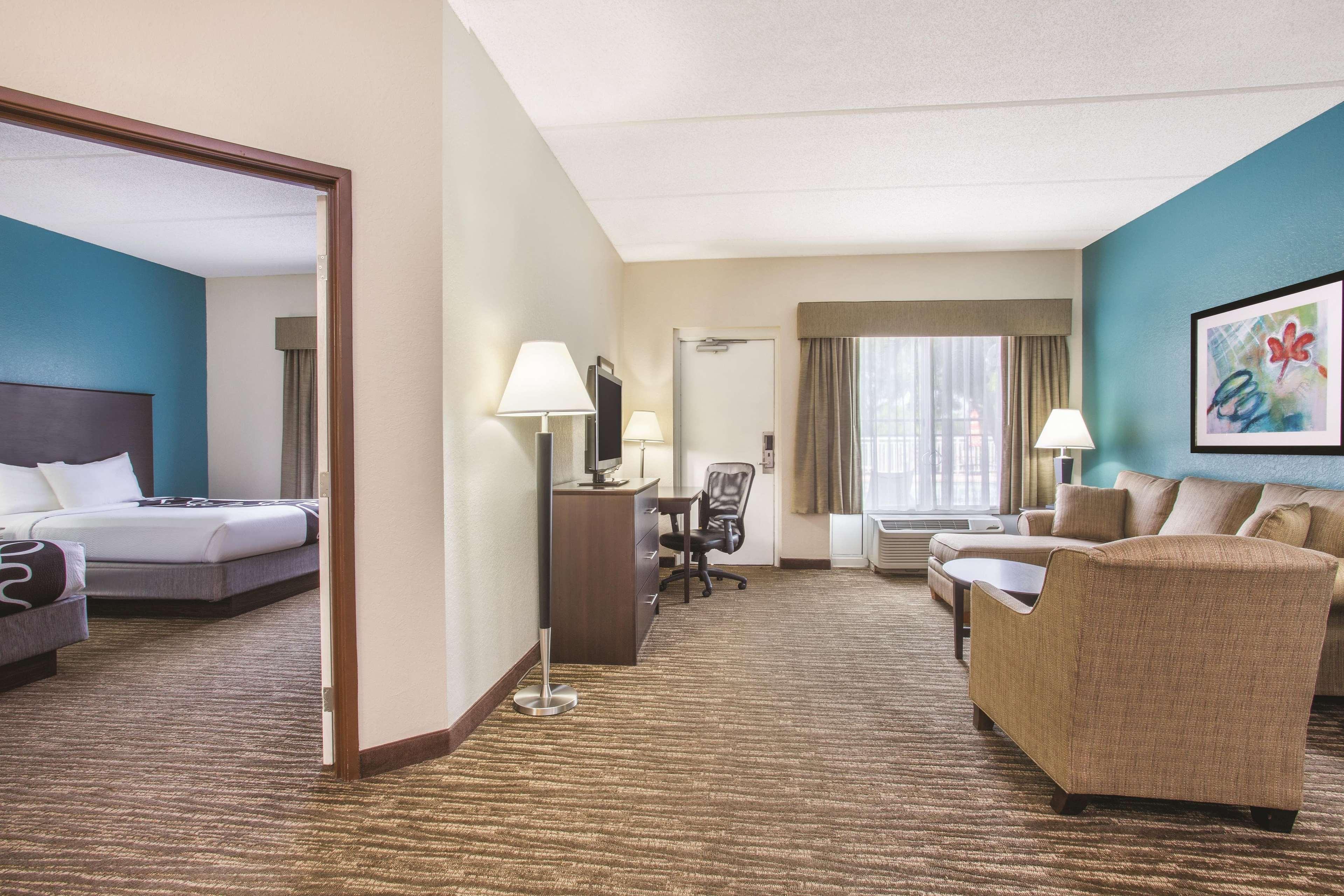 Comfort & I75 Hotel