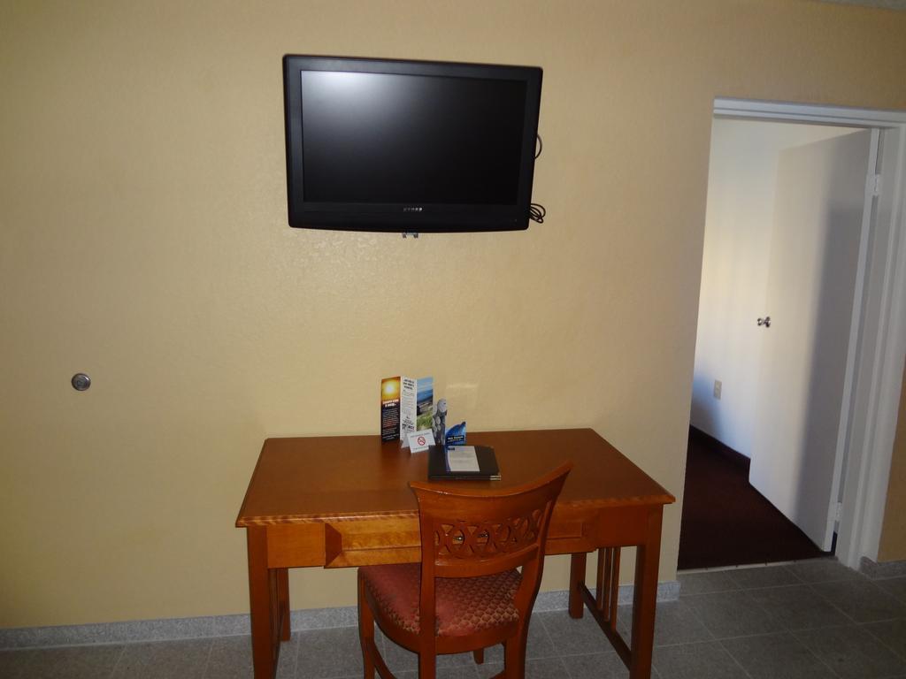 Lodge Econo Airport - Rj Stadium Tampa