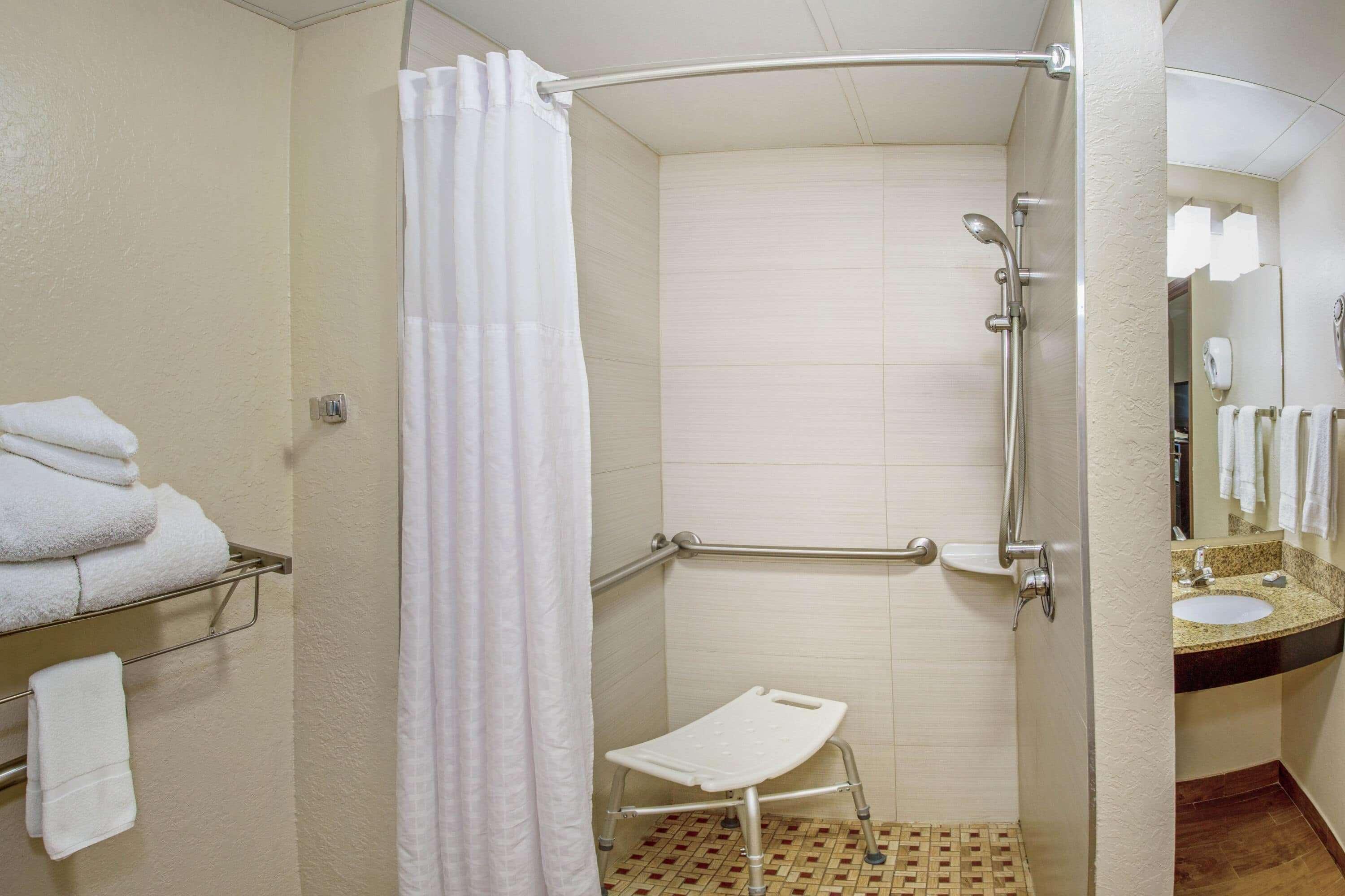Hotel Comfort & I75