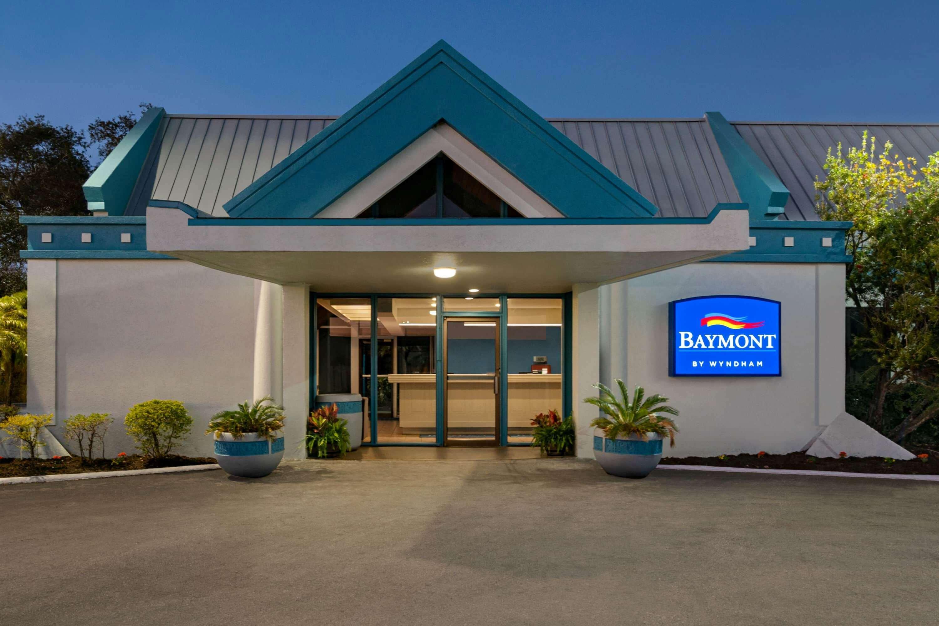 Baymont By Wyndham Daytona - Intl Speedway Daytona Beach