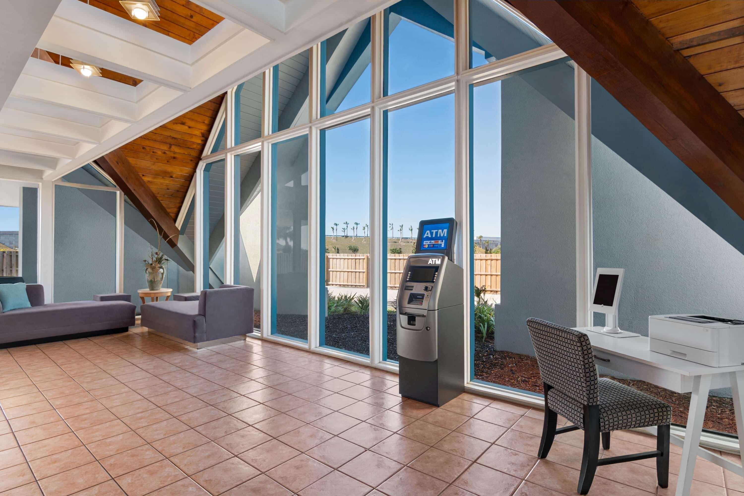Hotel Baymont By Wyndham Daytona - Intl Speedway