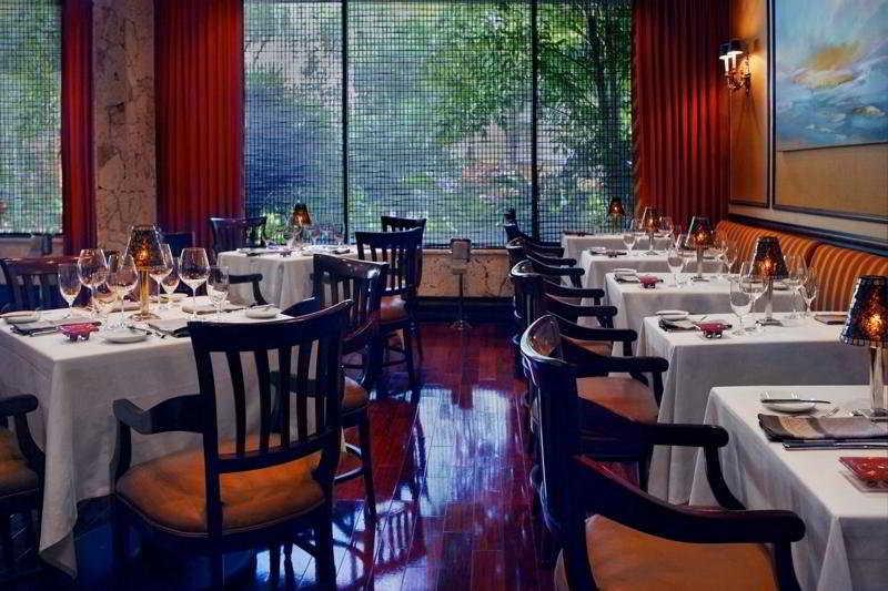 Hotel Bonaventure And 4*