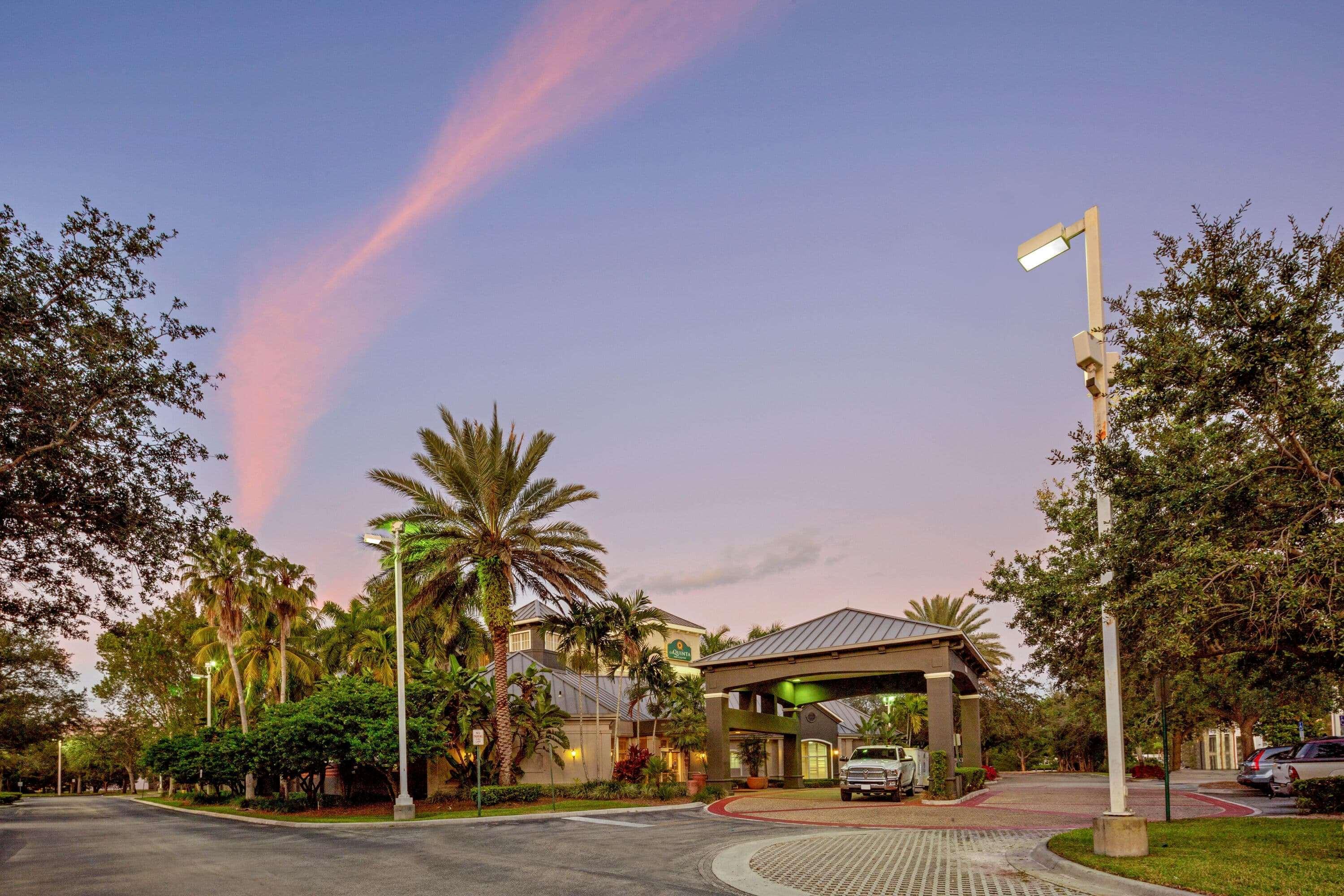 Hotel La Quinta By Wyndham Ft. Lauderdale