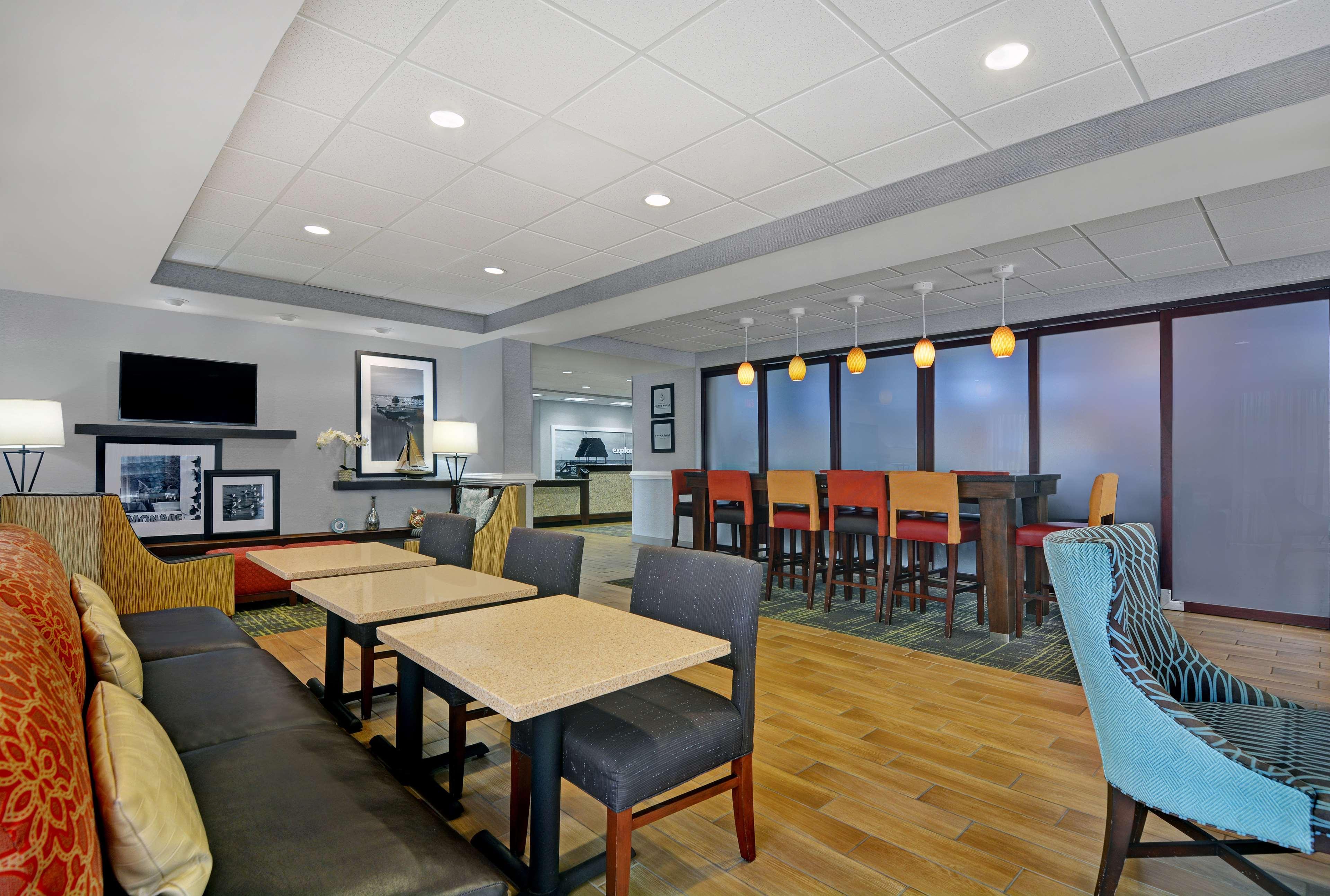 Hotel Hampton By Hilton Panama Upper Grand Lagoon