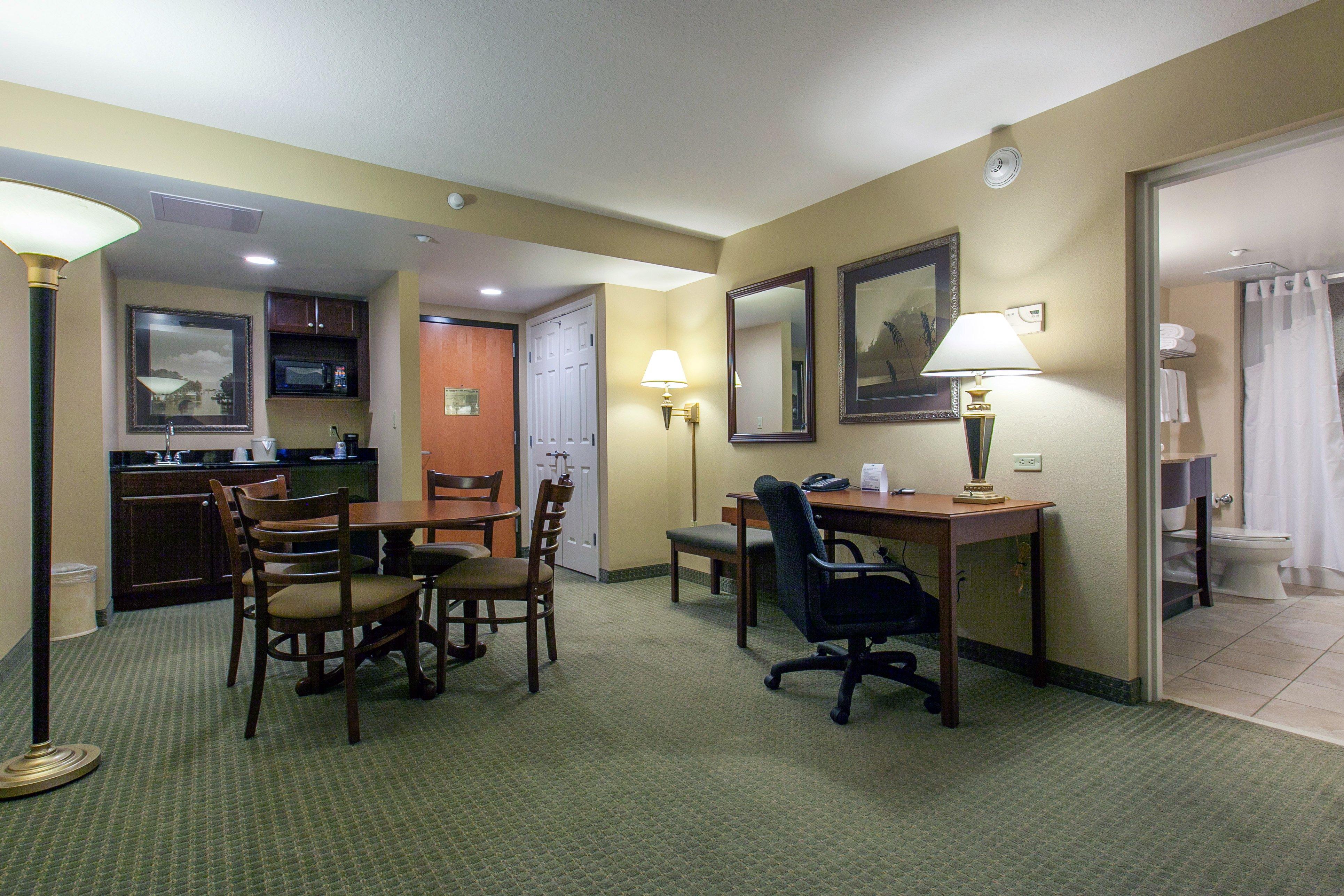 Express & East-lakewood Ranch By Ihg Hotel 2*