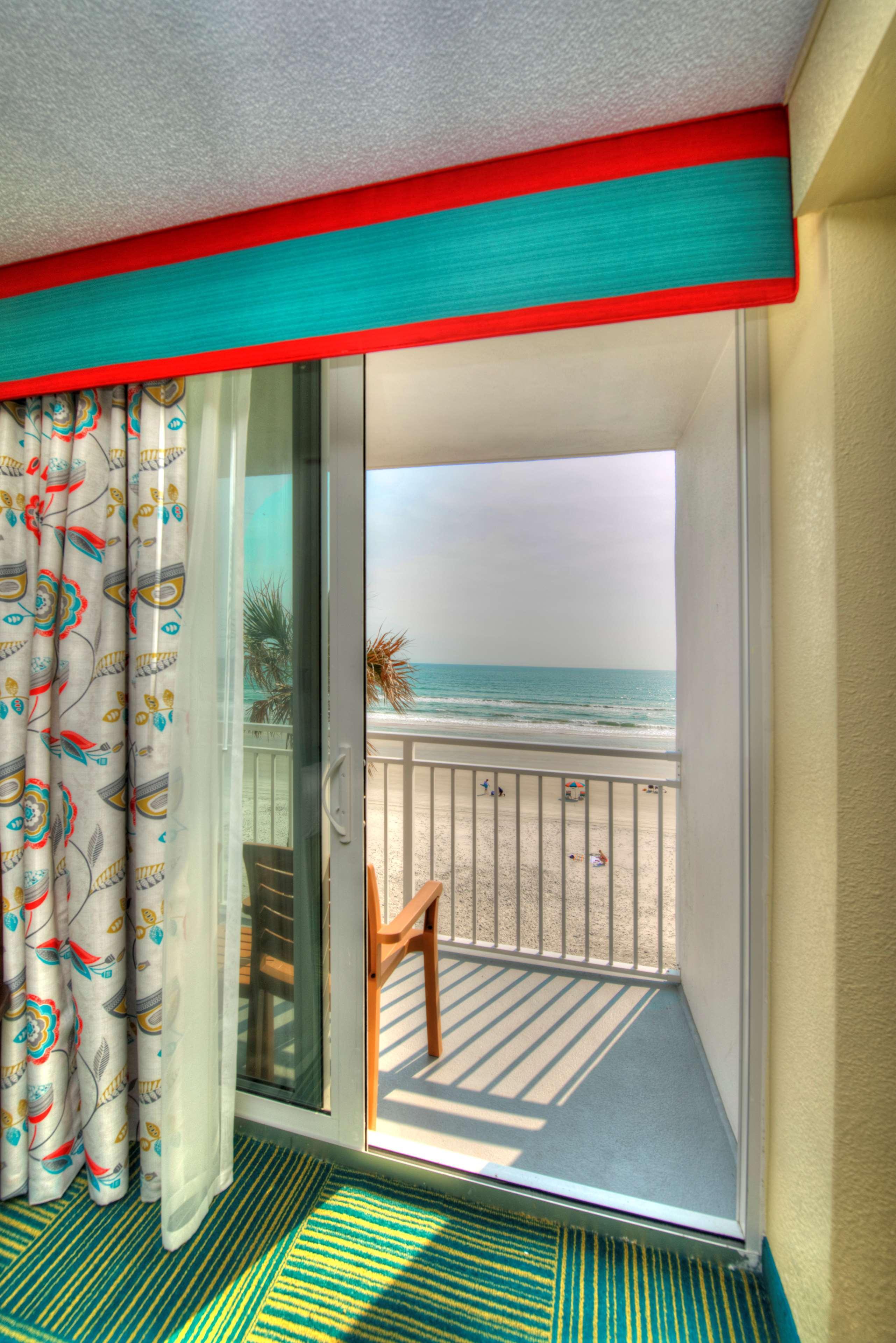 Western Aku Tiki Hotel 3*