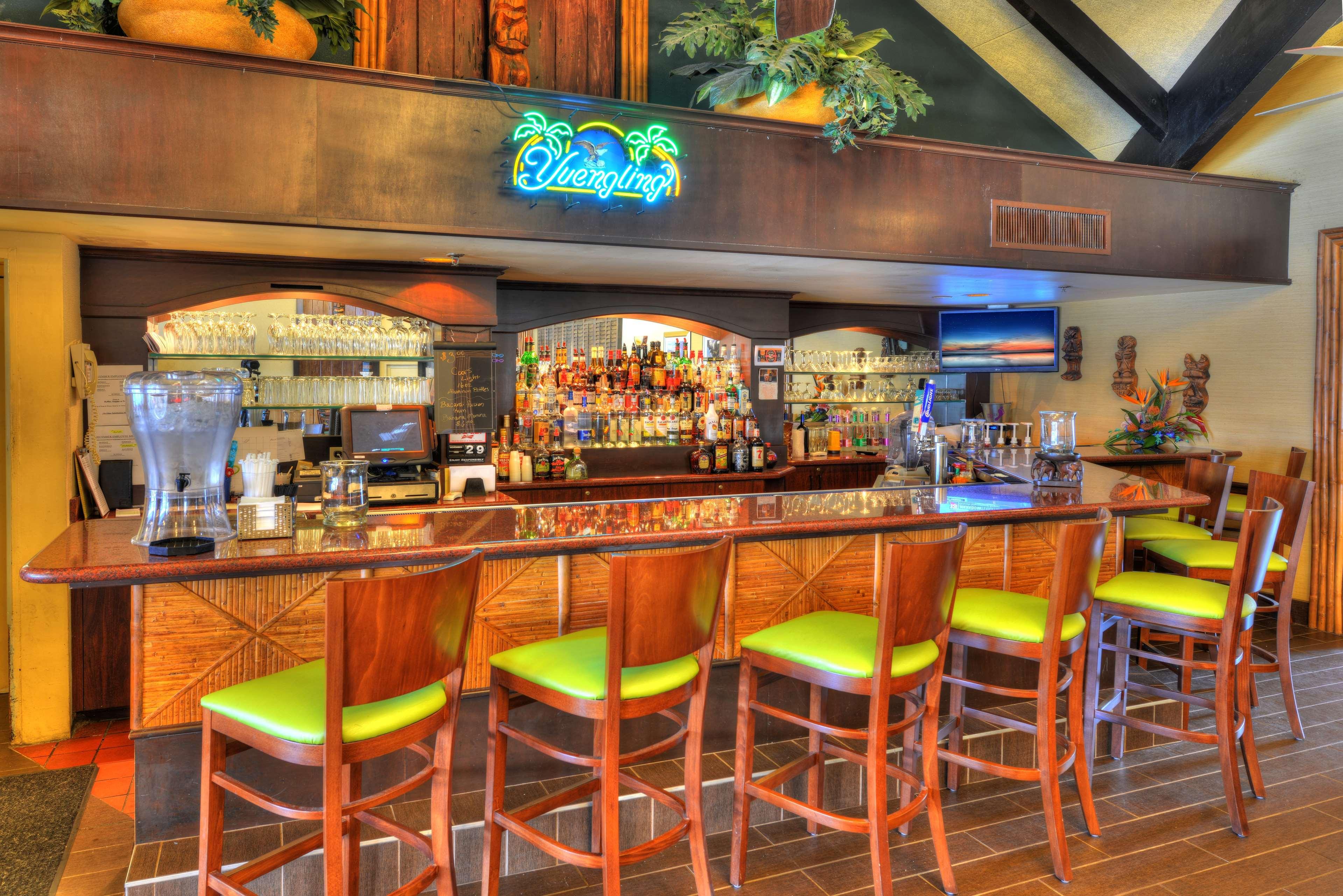 Western Aku Tiki Hotel