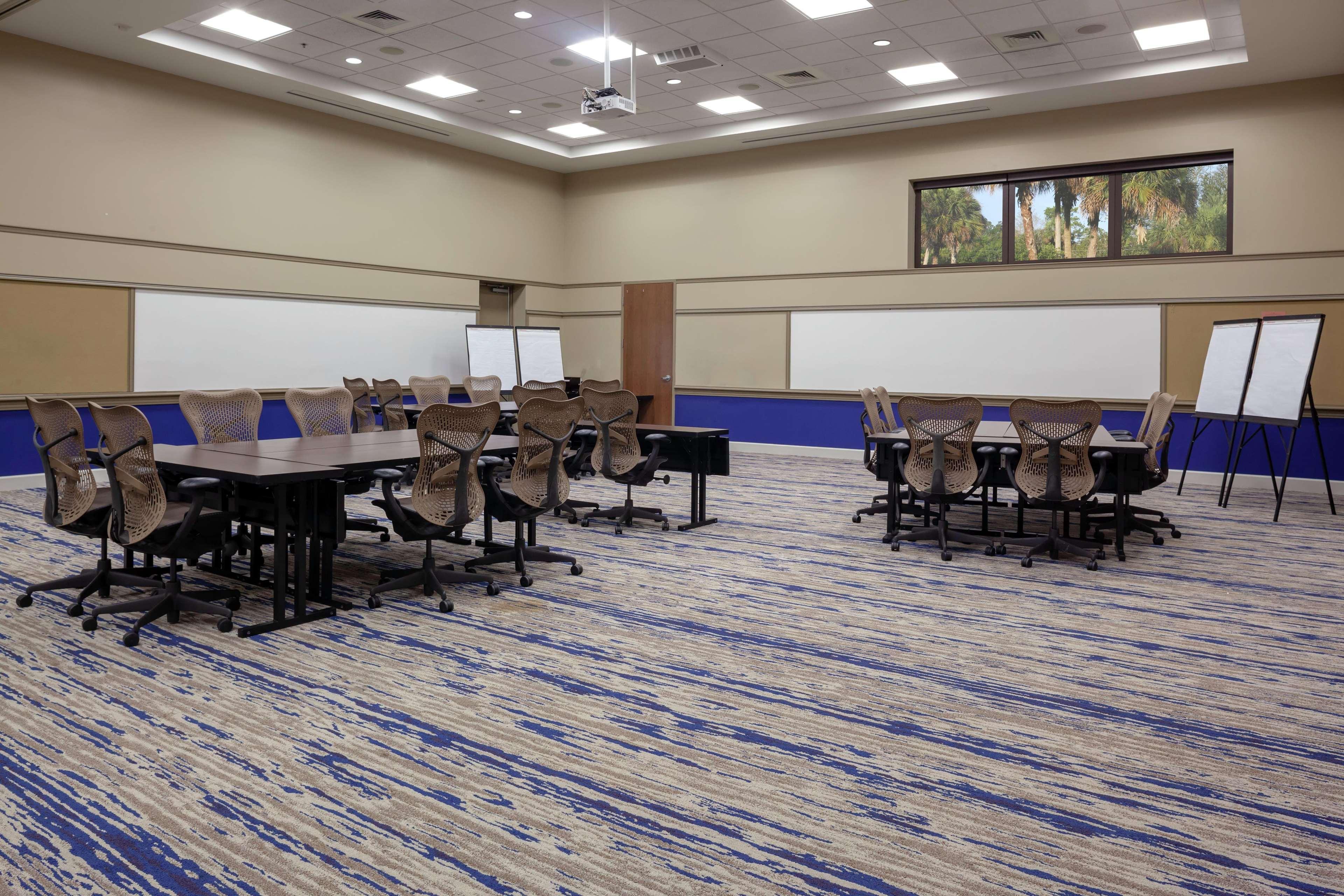 Doubletree By Hilton Palm Gardens Hotel Palm Beach Gardens