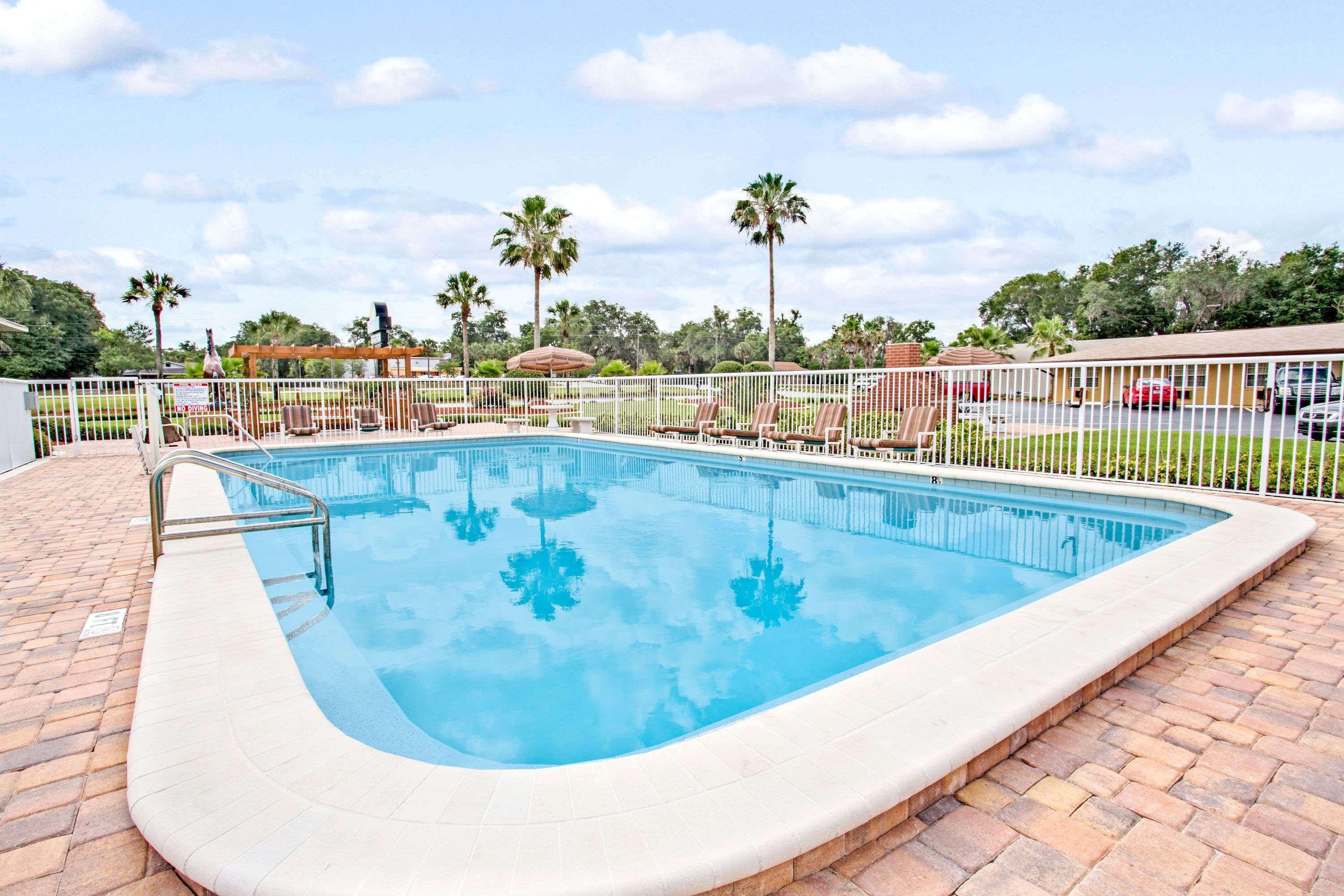 Days By Wyndham Orange City/deland 2* Orange City