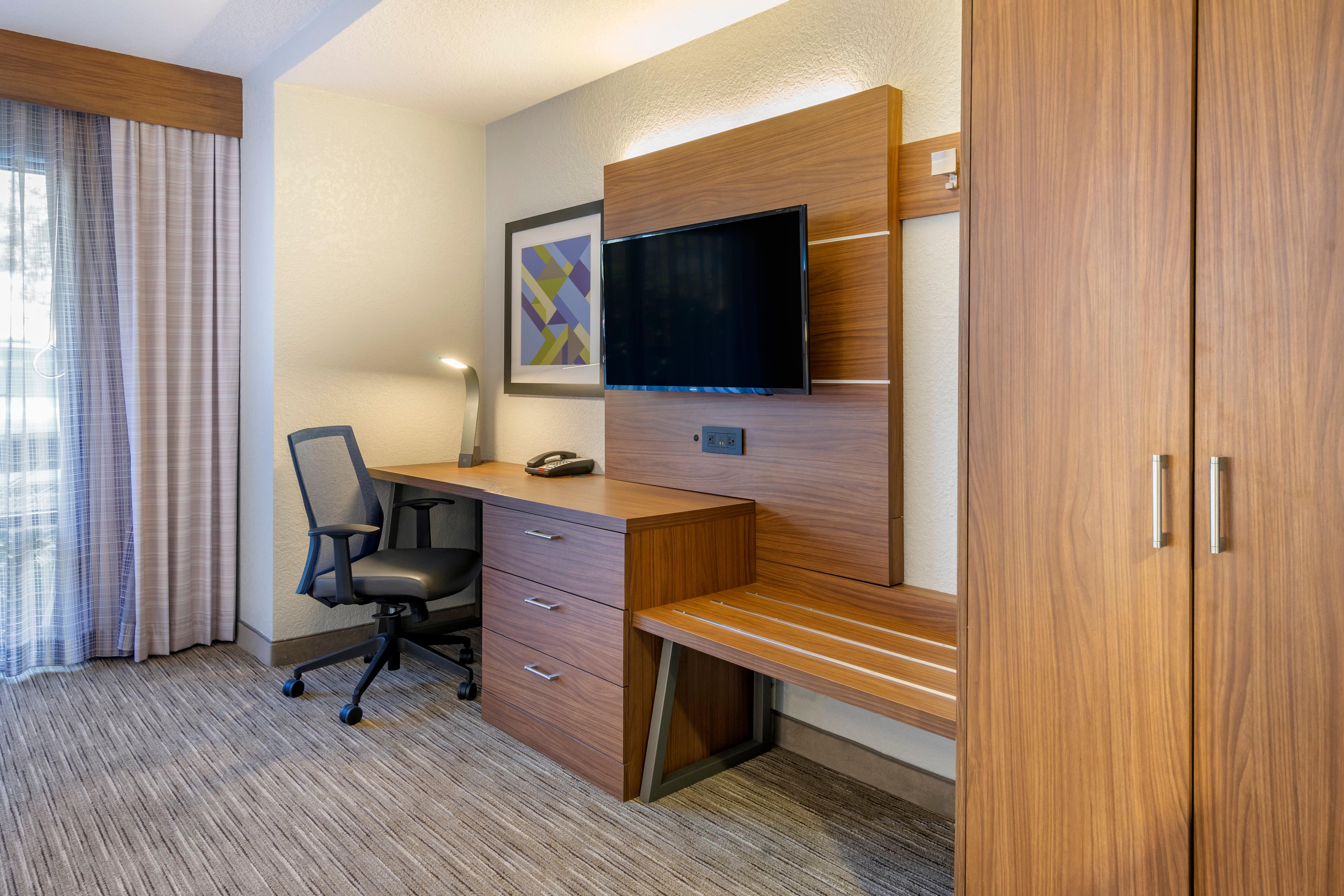 Express Cape Coral-fort Myers Area By Ihg Hotel