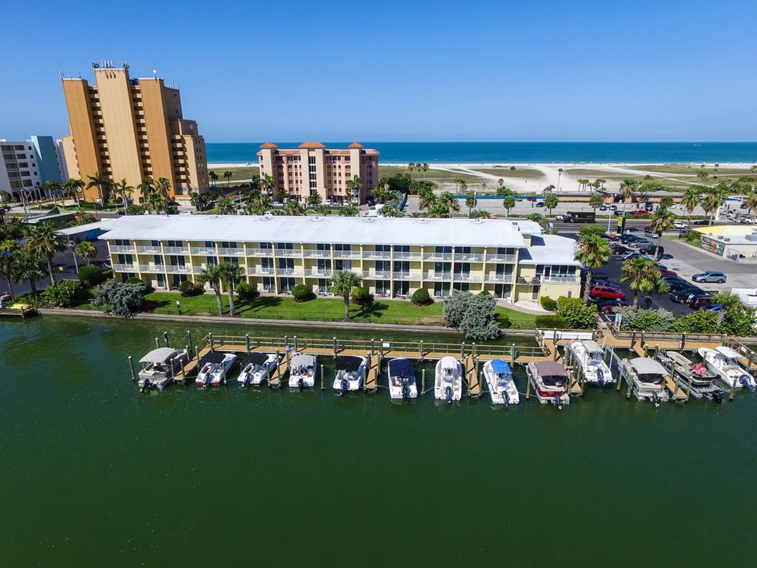Treasure Island And Marina Hotel 3*