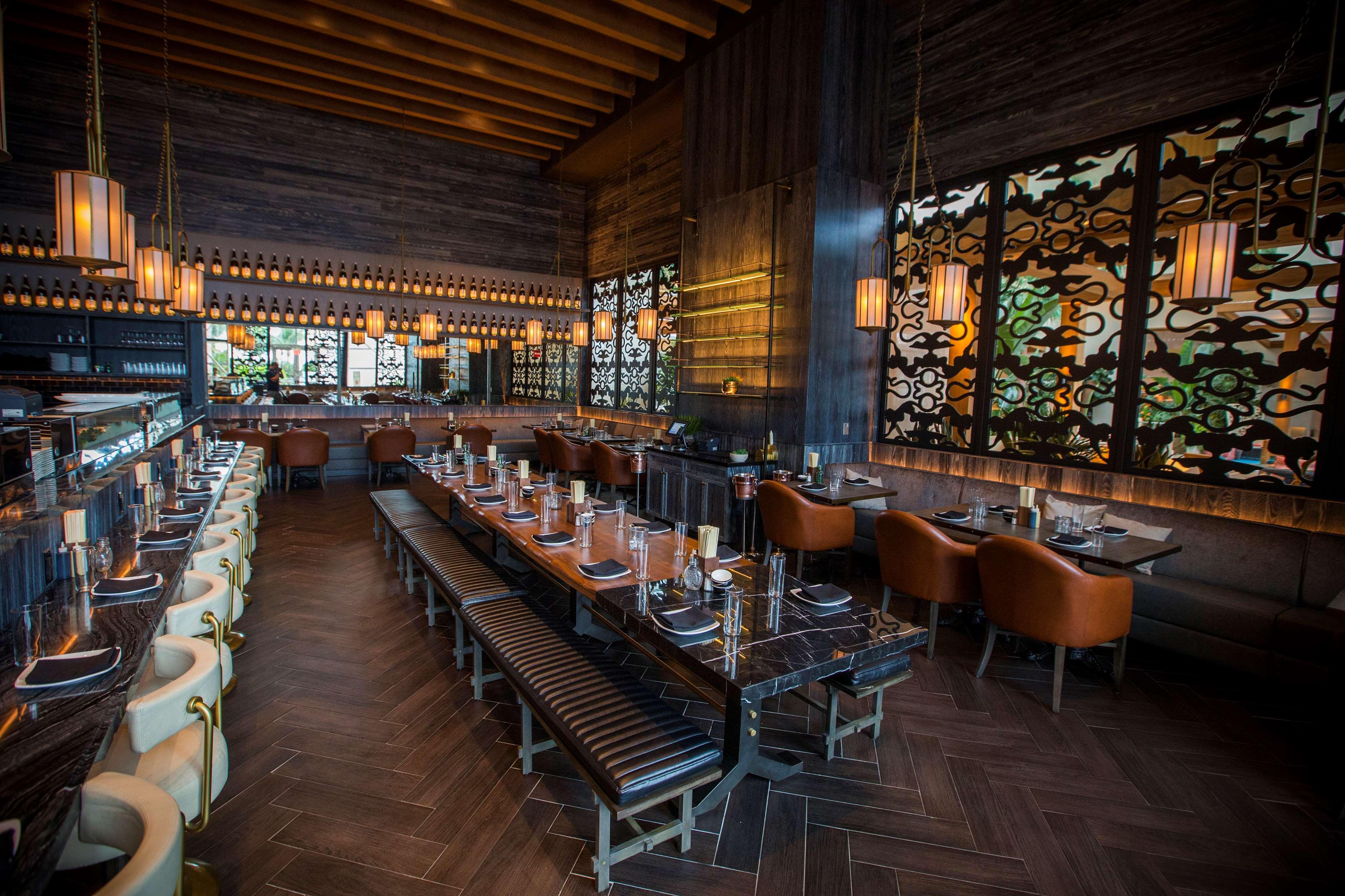 Resort The Diplomat Hollywood, Curio Collection By Hilton