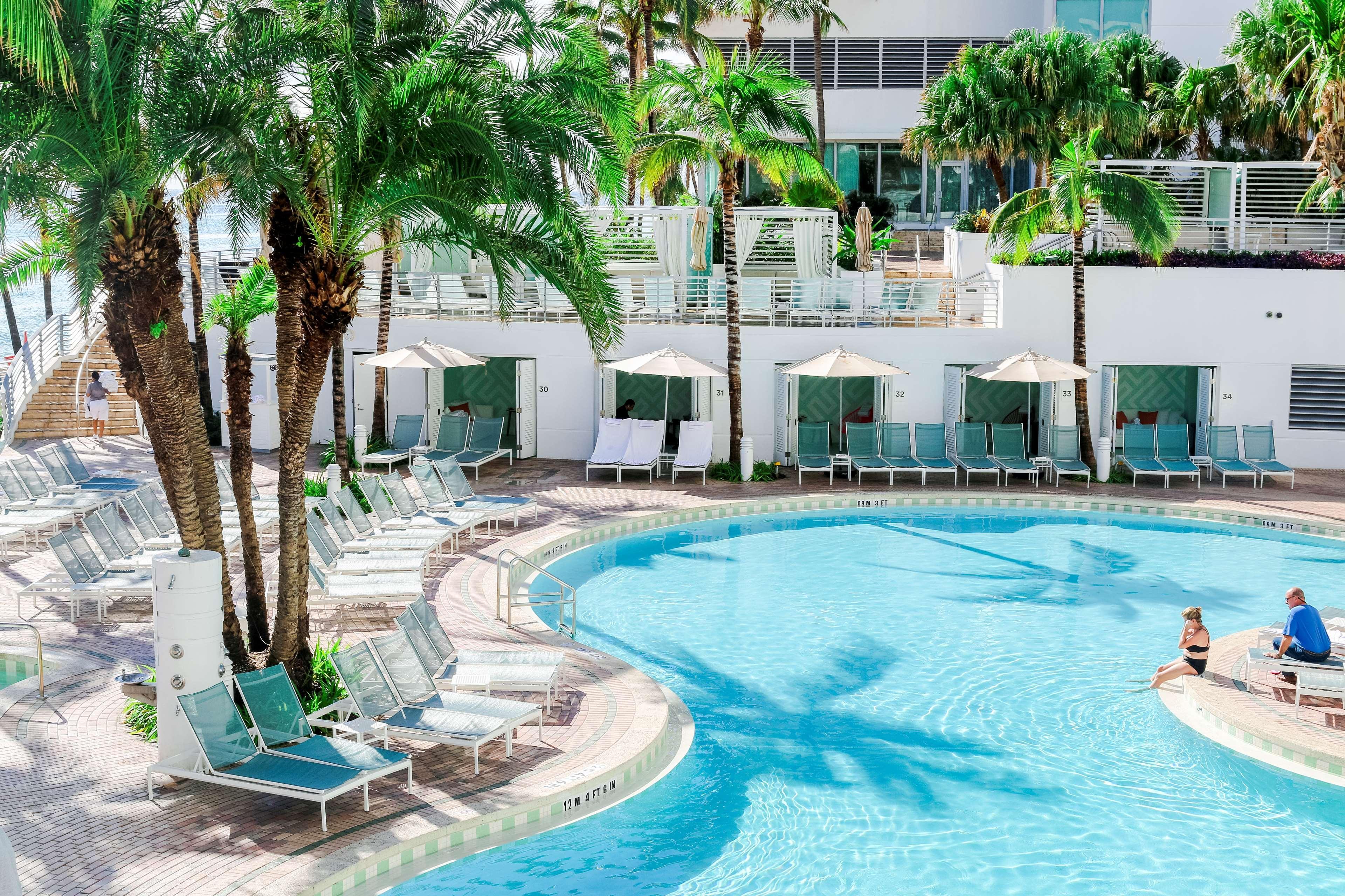 The Diplomat Hollywood, Curio Collection By Hilton Resort 4*