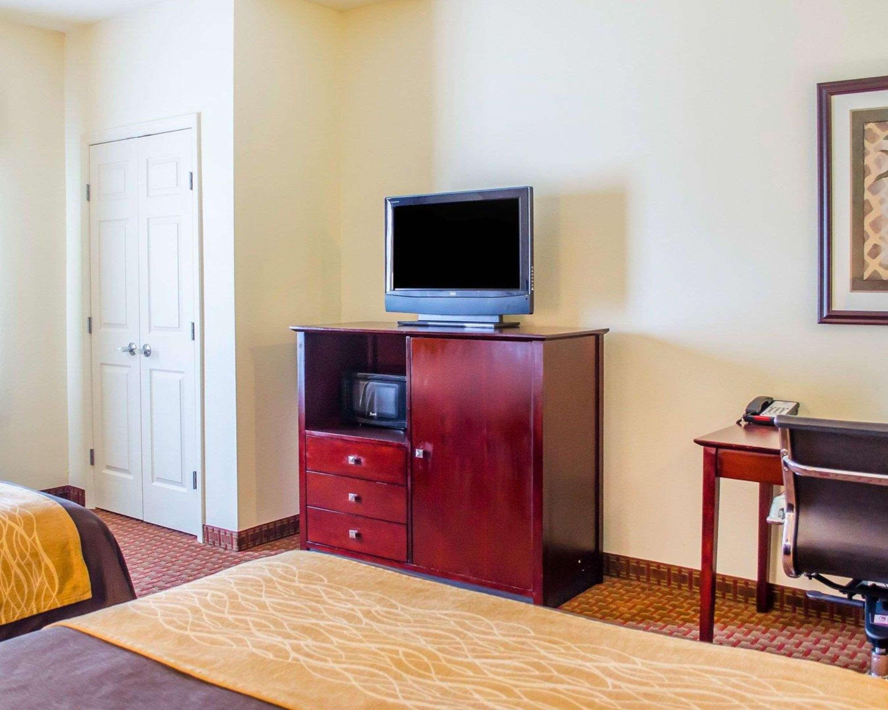 Hotel Comfort &