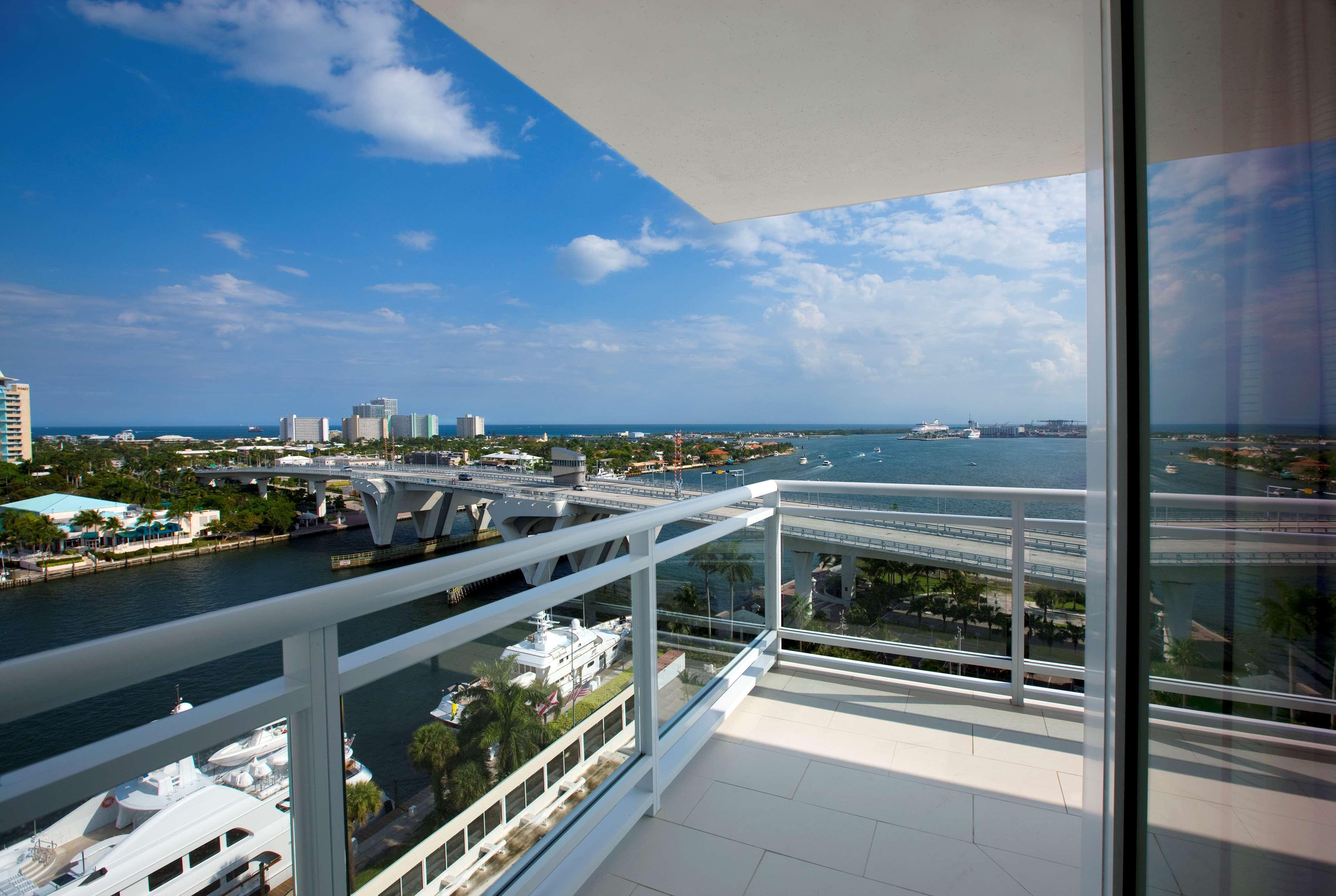 Resort Hilton Lauderdale Marina 4*