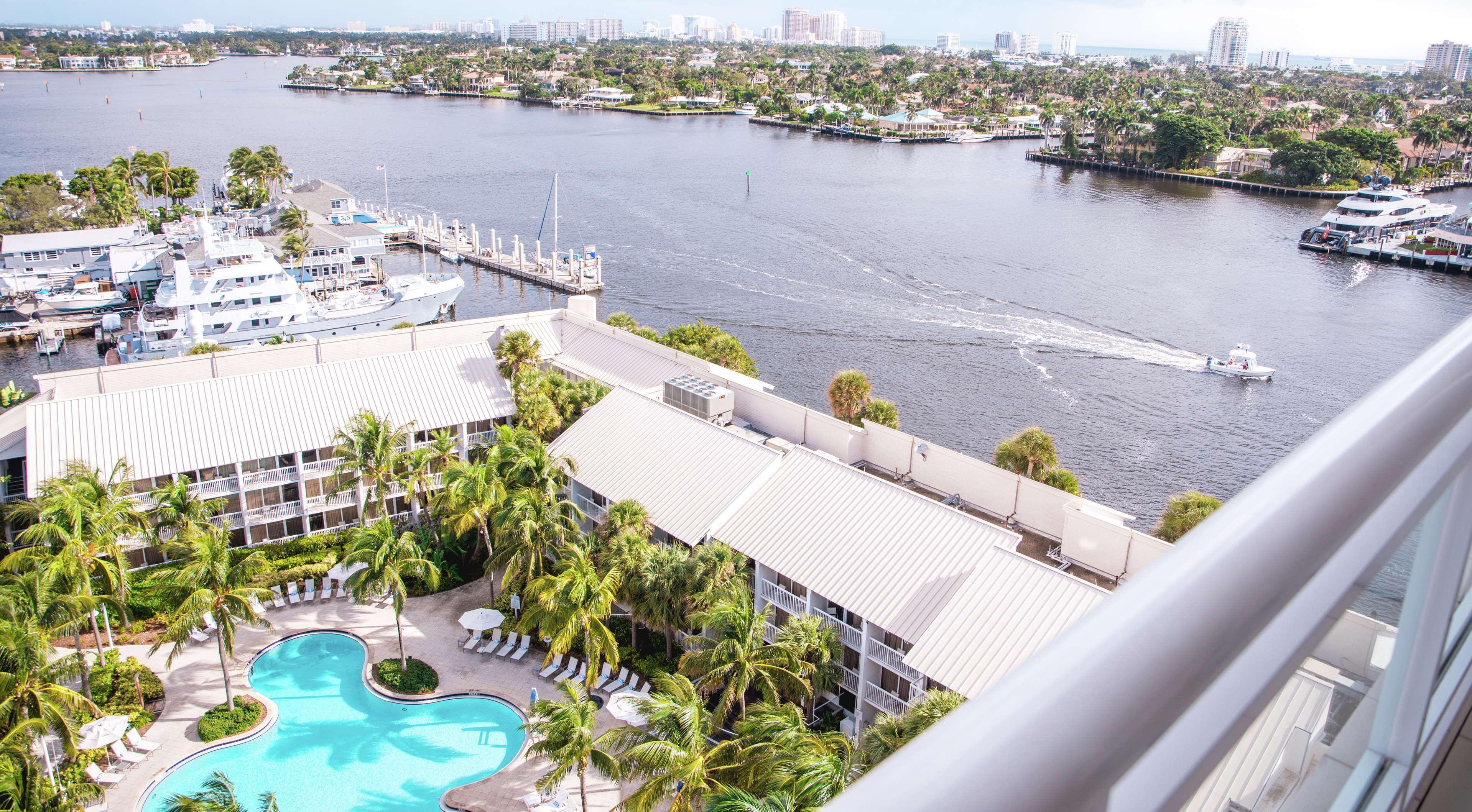 Hilton Lauderdale Marina Resort 4*
