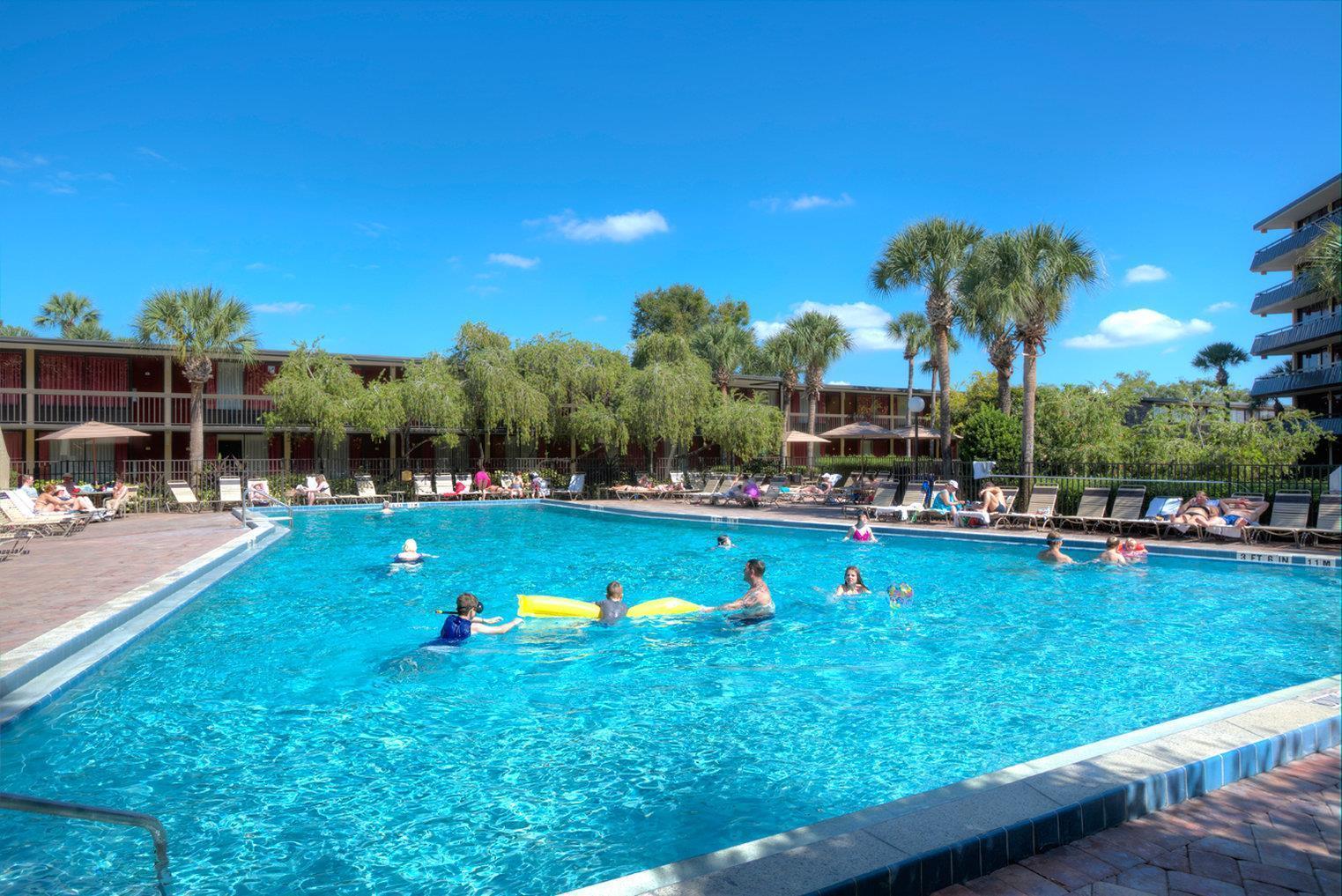 Hotel Rosen International Near The Parks 3*
