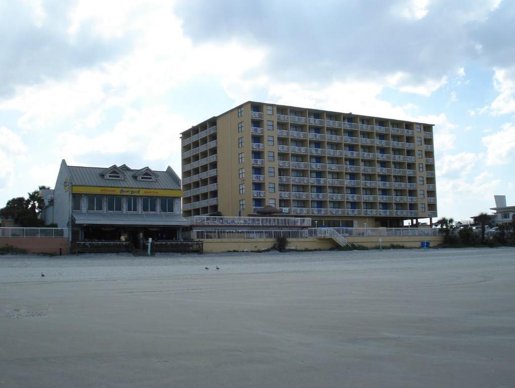 Comfort & Daytona Oceanfront Hotel