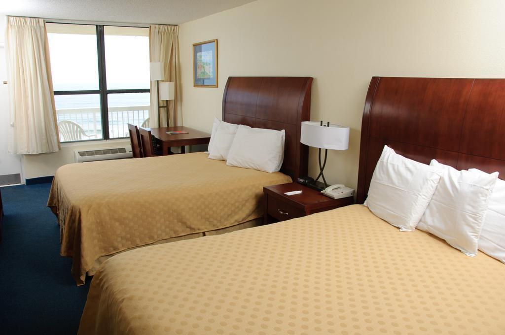 Comfort & Daytona Oceanfront Hotel