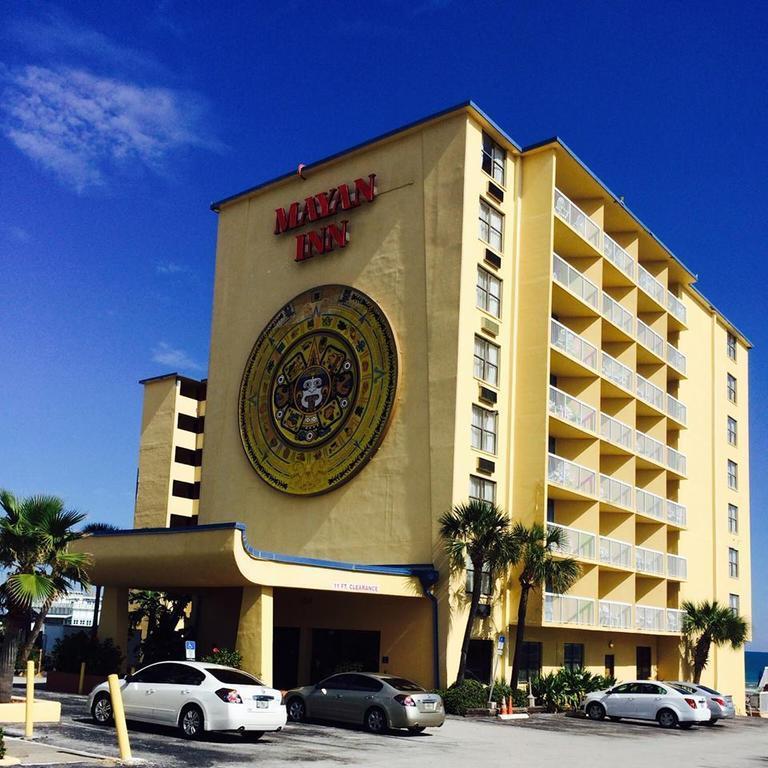 Hotel Comfort & Daytona Oceanfront 3*
