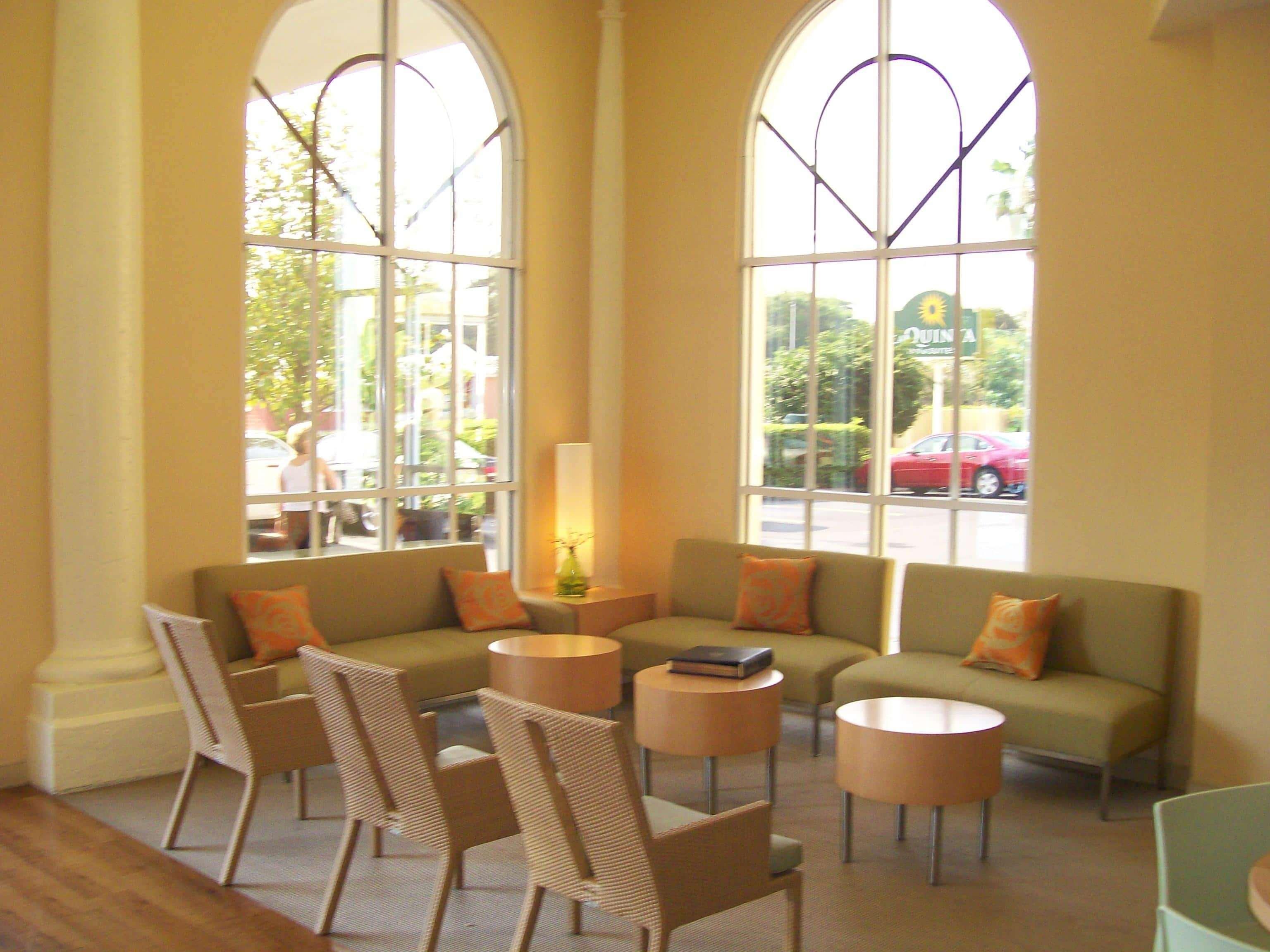 La Quinta By Wyndham Downtown Hotel