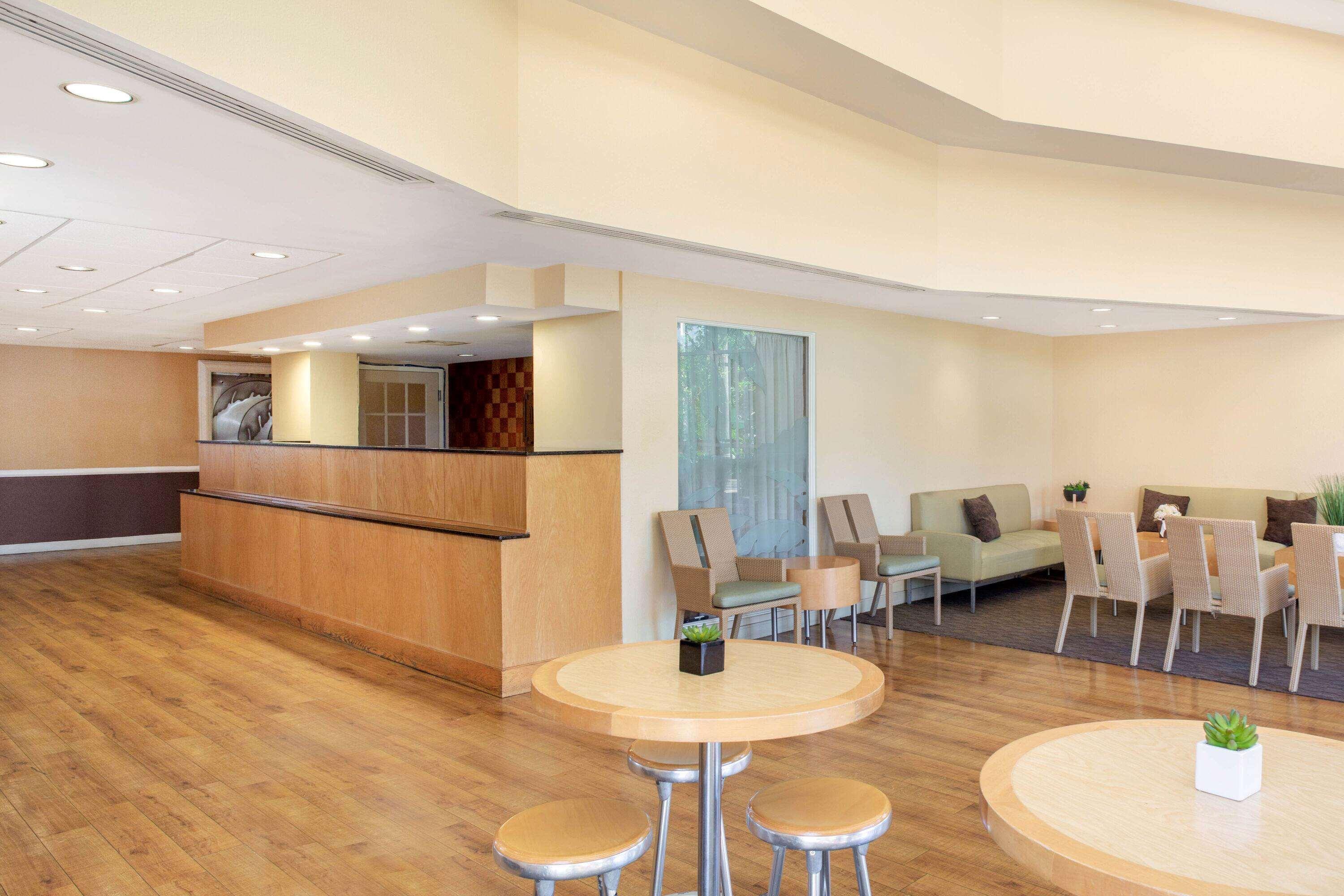 La Quinta By Wyndham Downtown 3*
