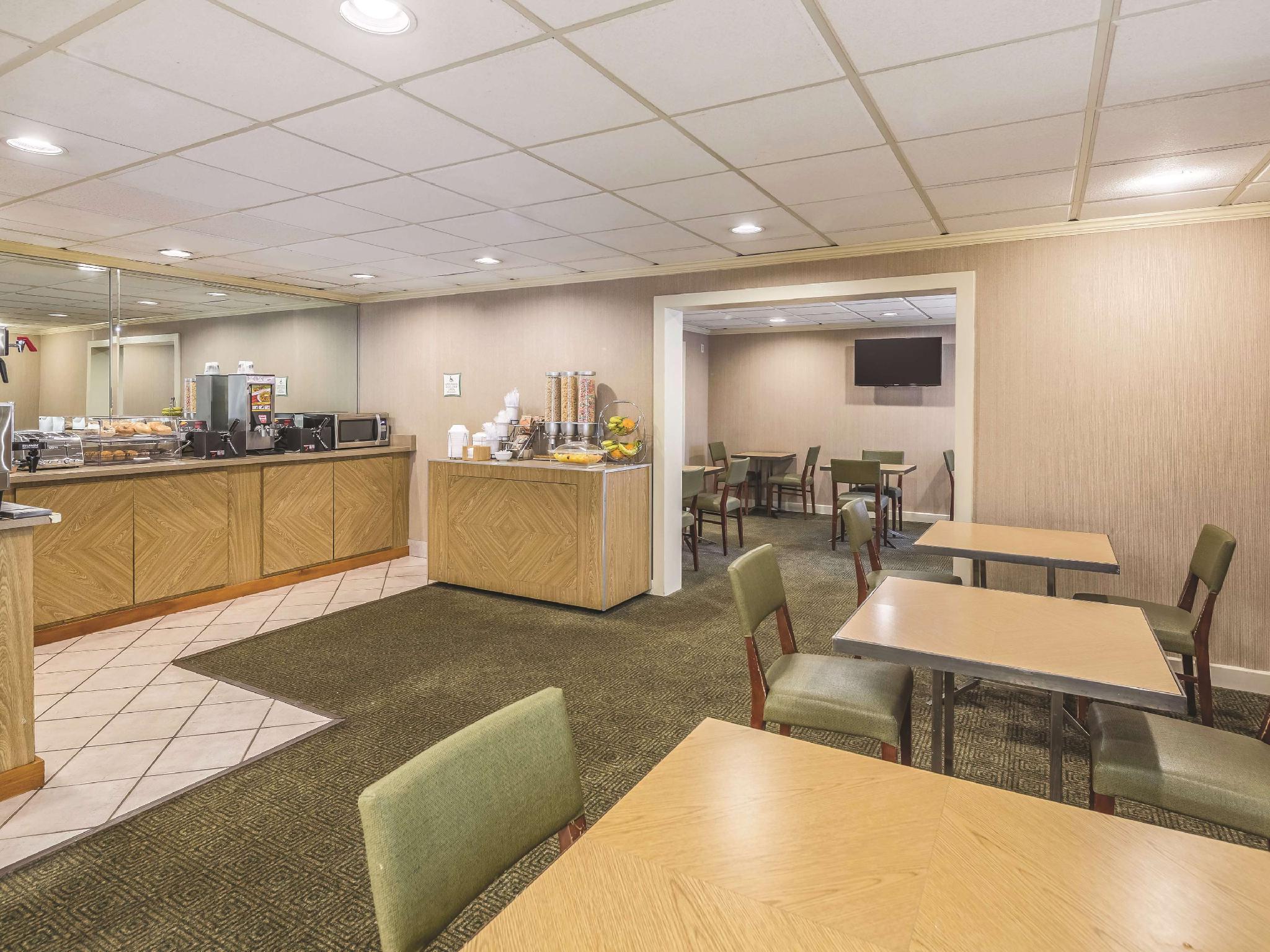La Quinta & By Wyndham Mandarin Hotel Jacksonville