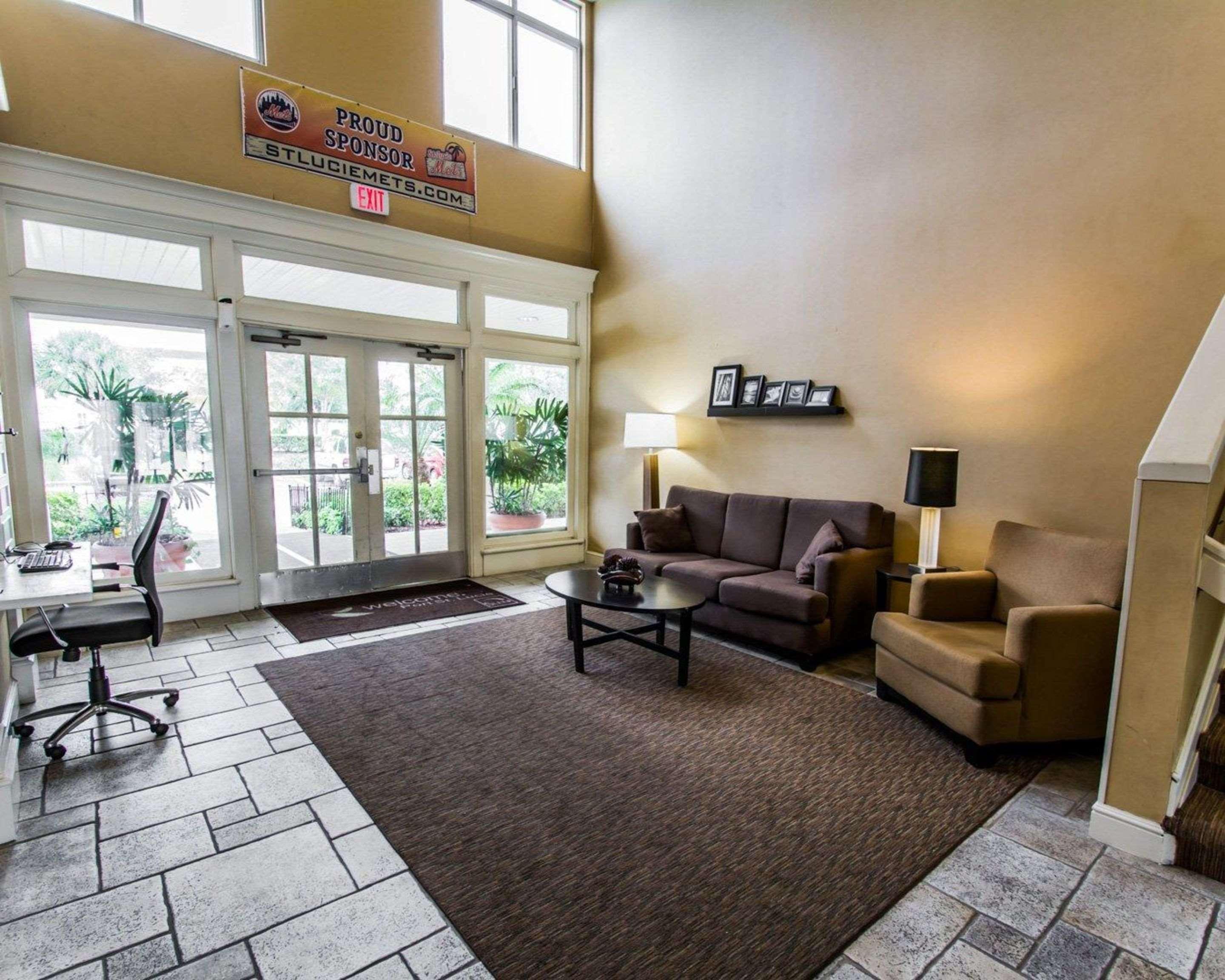 Sleep At Pga Village 2* Port St. Lucie