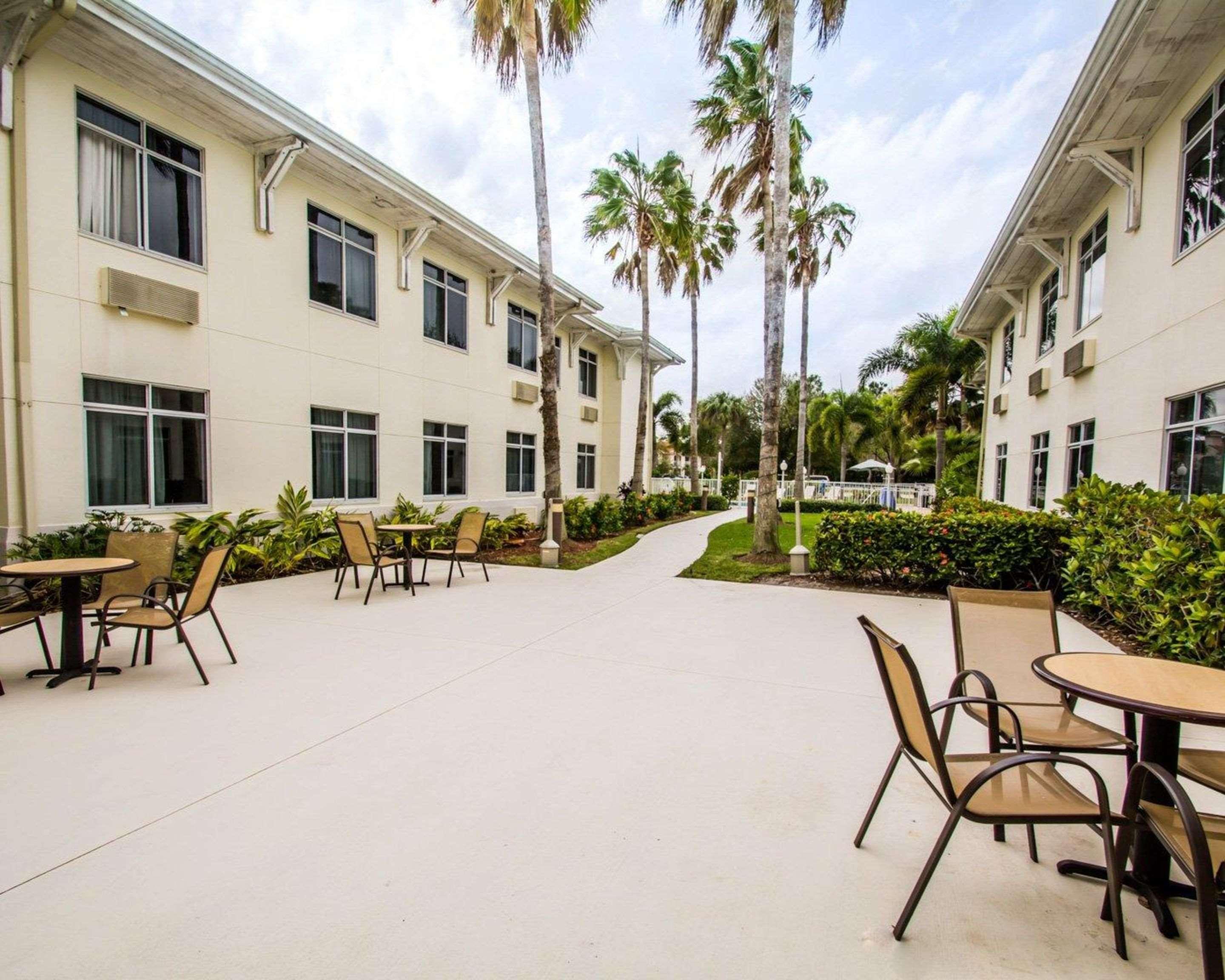 Sleep At Pga Village 2* Port St. Lucie