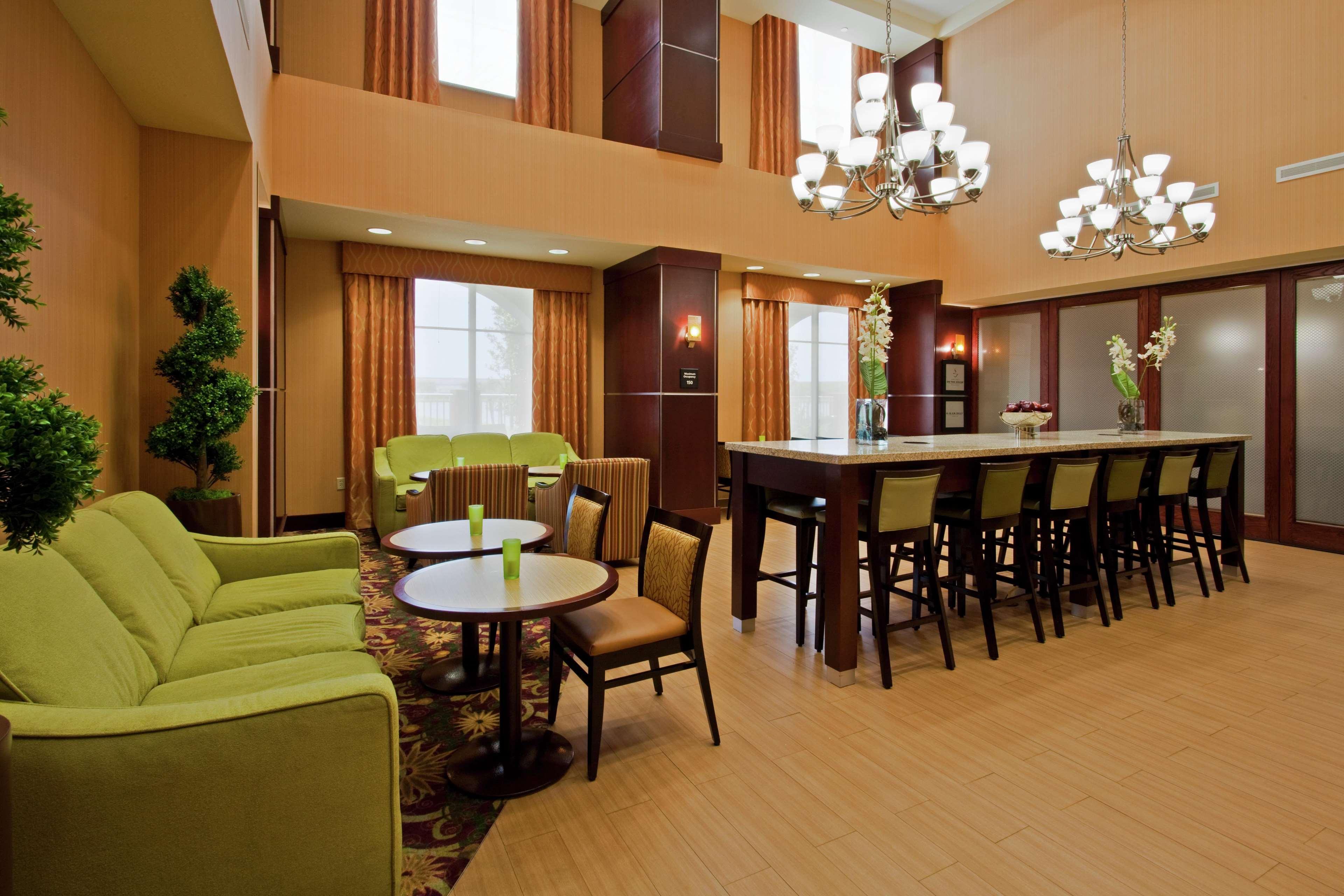 Hampton & Lauderdale - Hotel